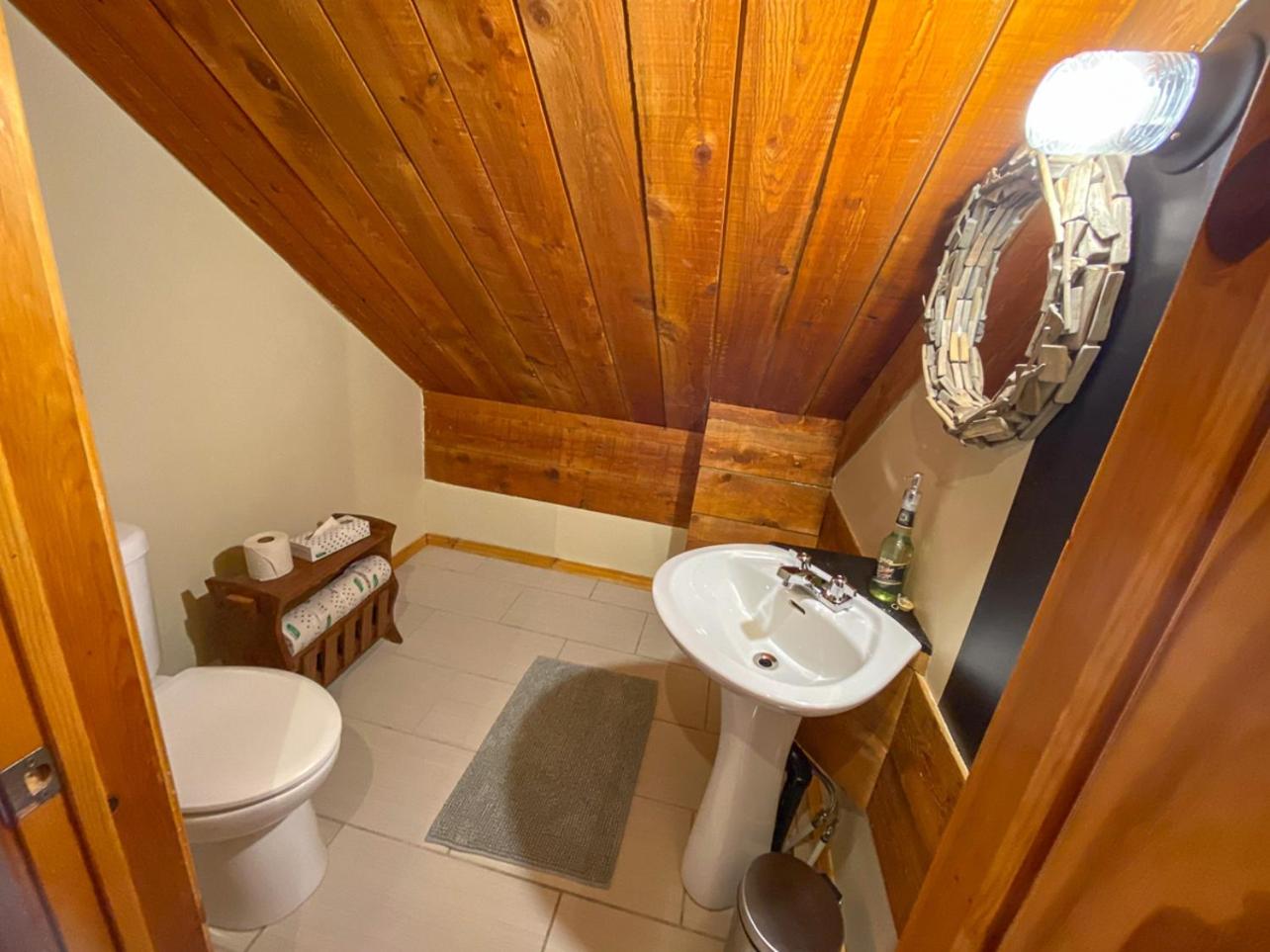 Le Maoli Mini retreat Escape with hot tub