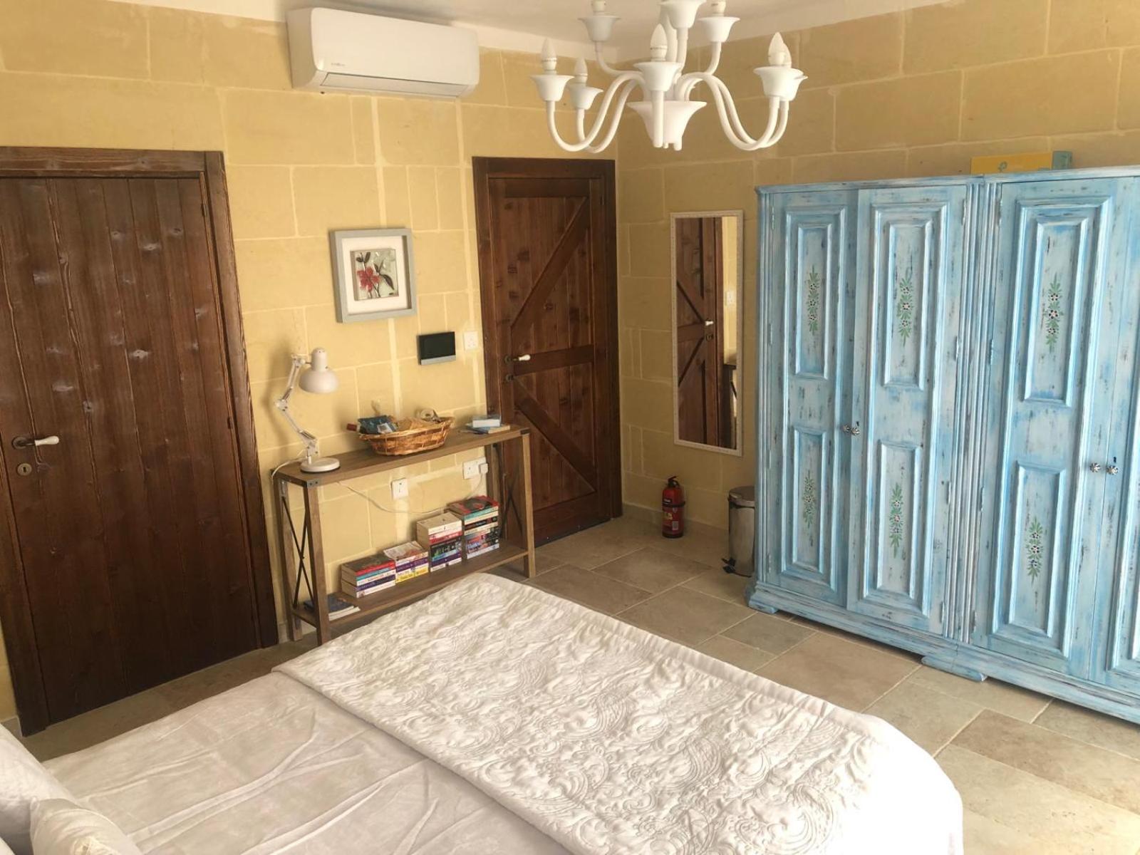 Tal-Awturi Rent a Room view 2