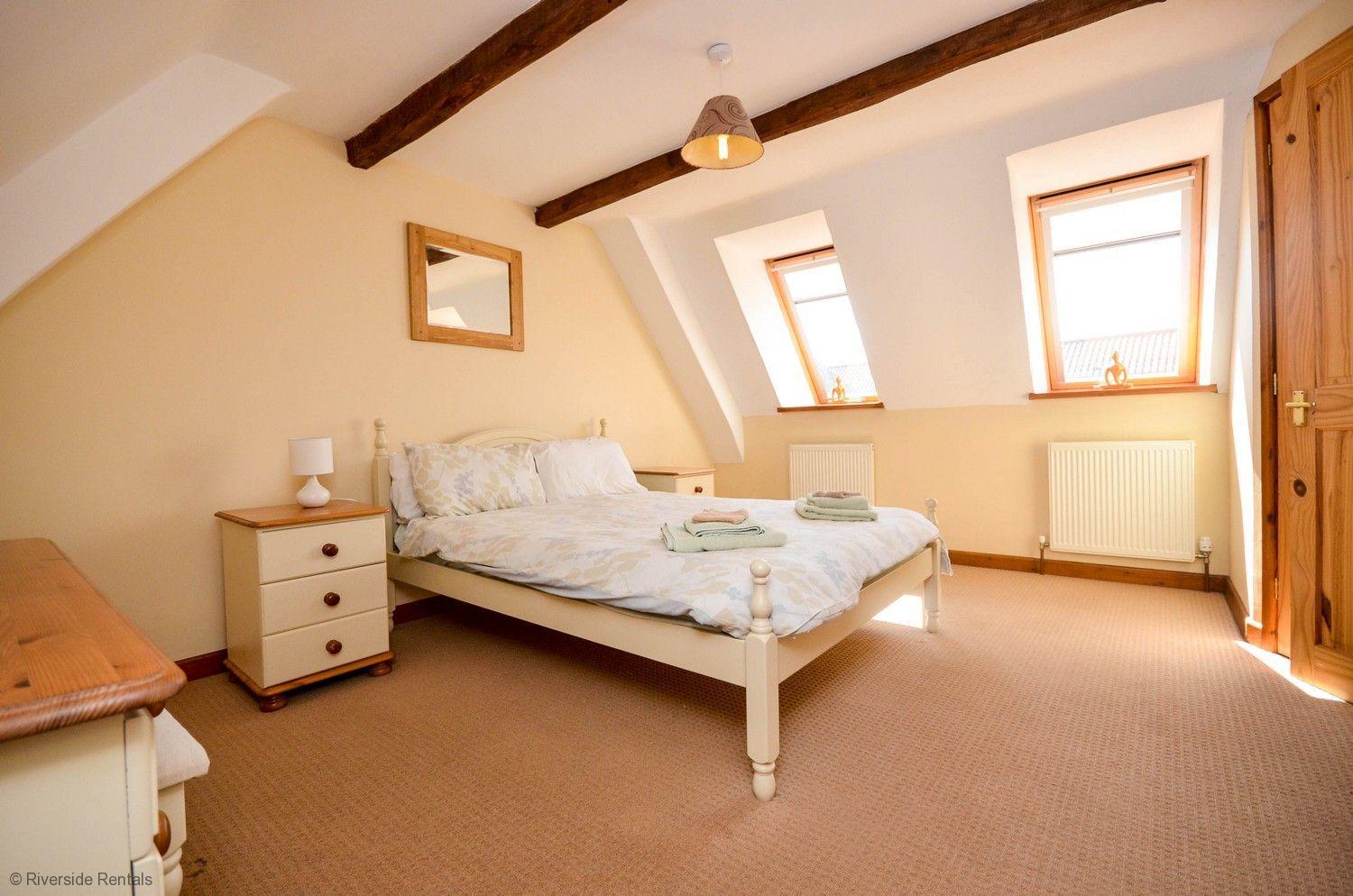 Fennel Cottage - How Hill - Private Fishing Lake for complex view 5