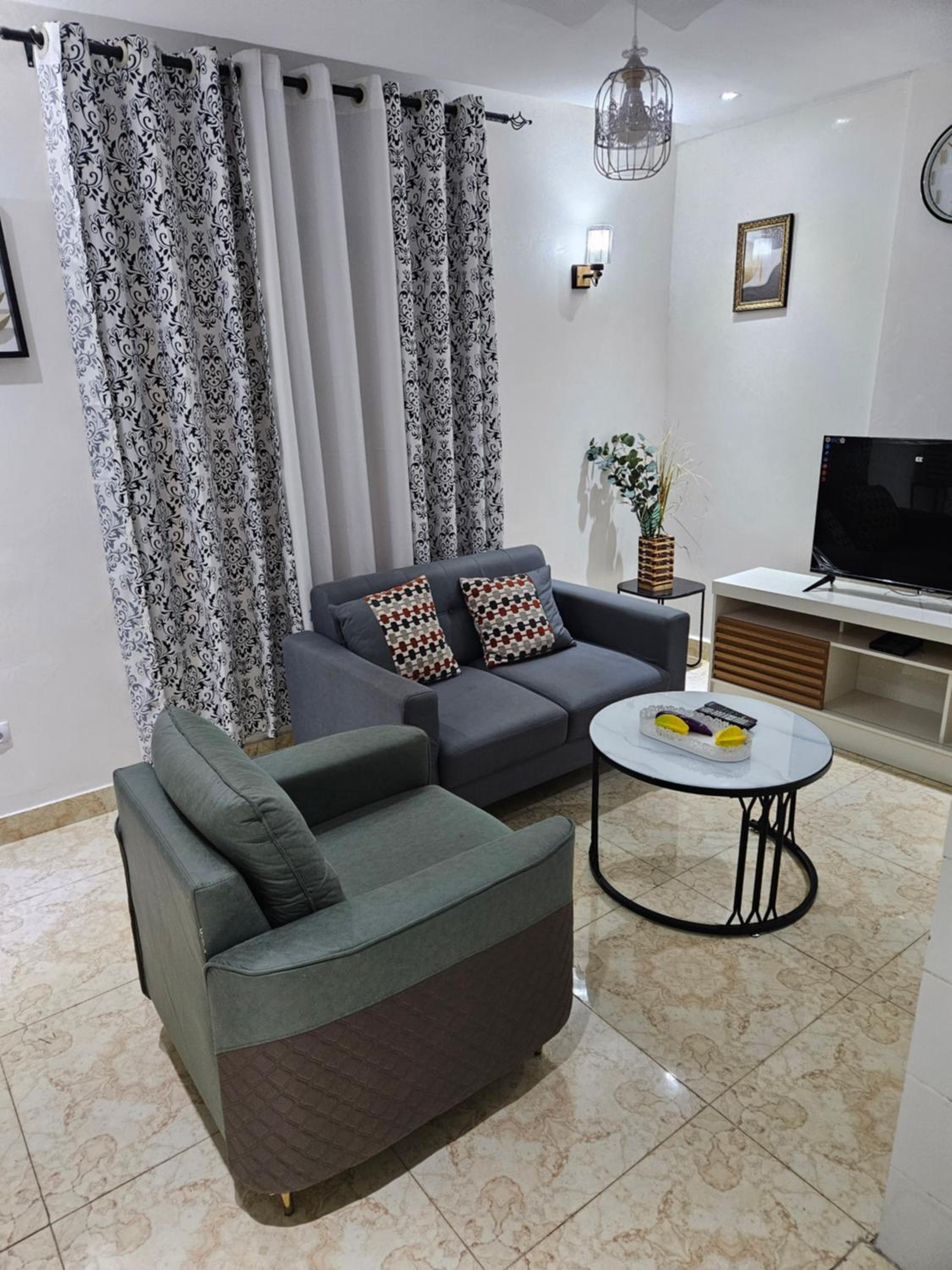 RESIDENCE DAVAROX Gombe