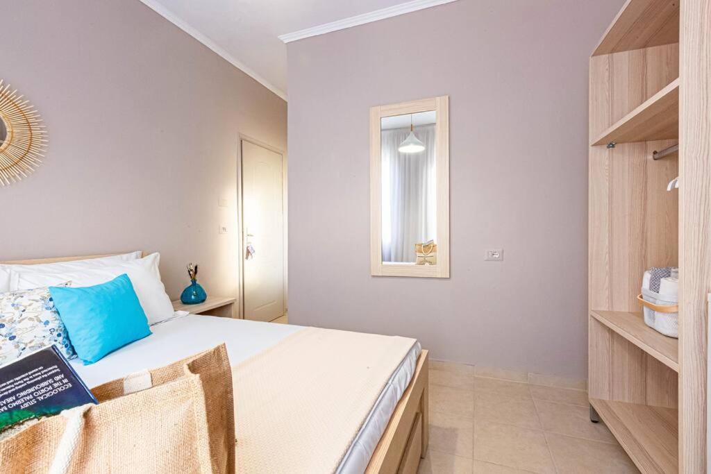Himara City 21 - Central, Beach Access