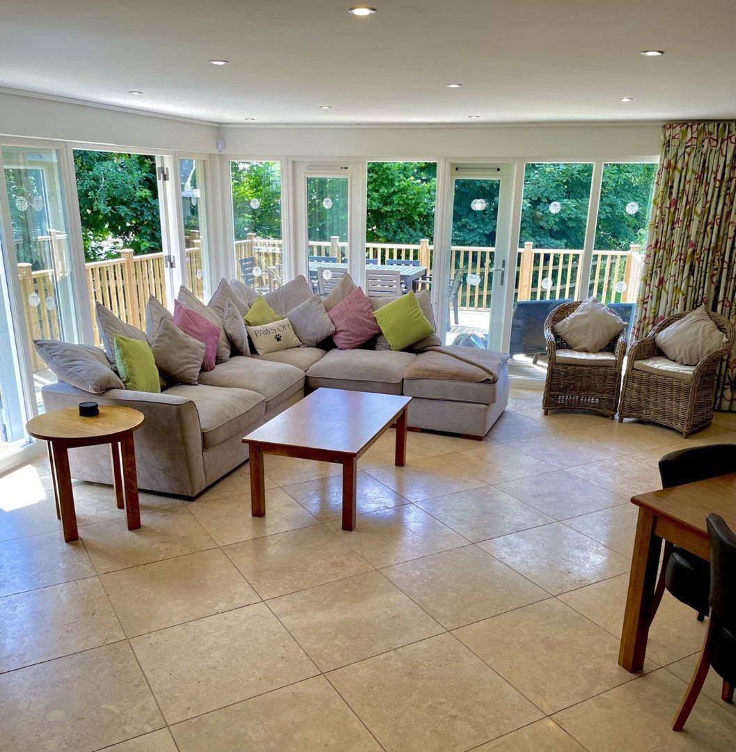 Trewhiddle Retreat V12 by Together Travel - Luxury 4-Bedroom Villa view 5