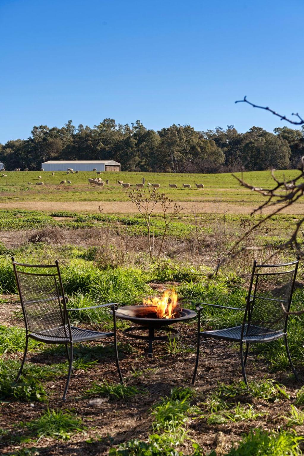 Starry Night Farmstay by Tiny Away