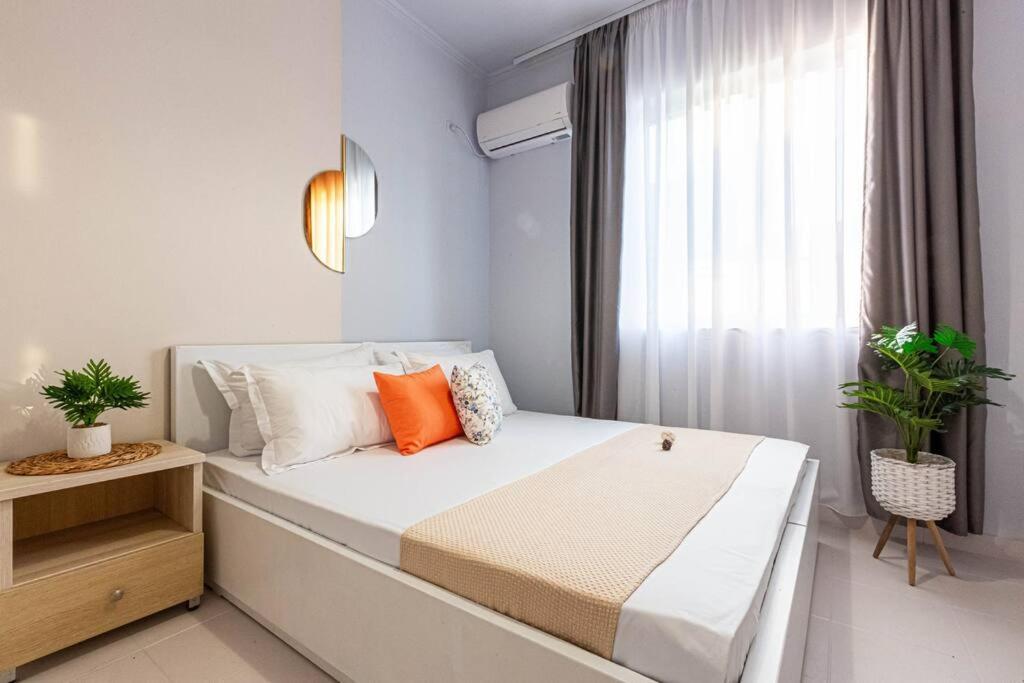 Himara City 22 - Central & Beach Access
