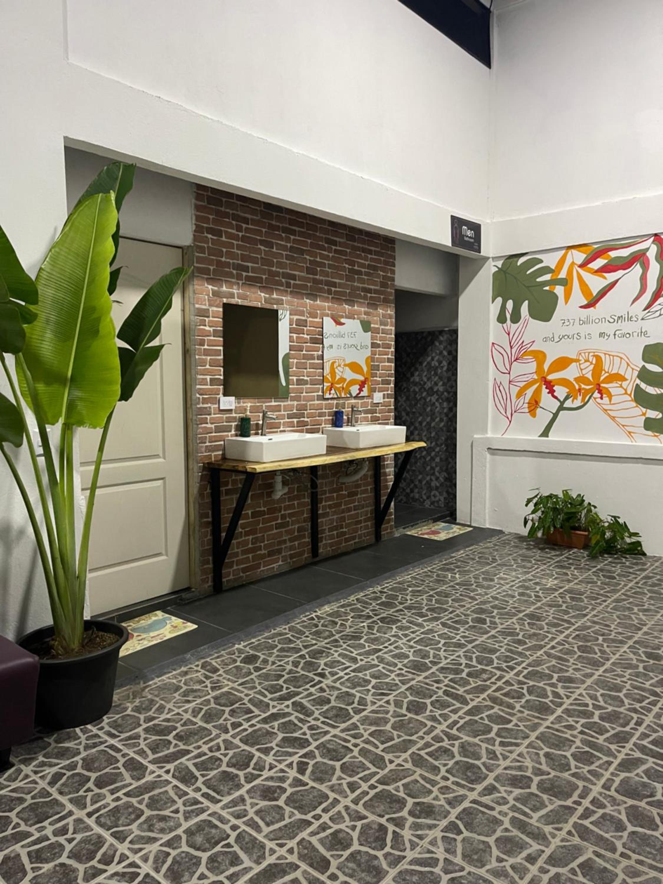 Asha Hostel