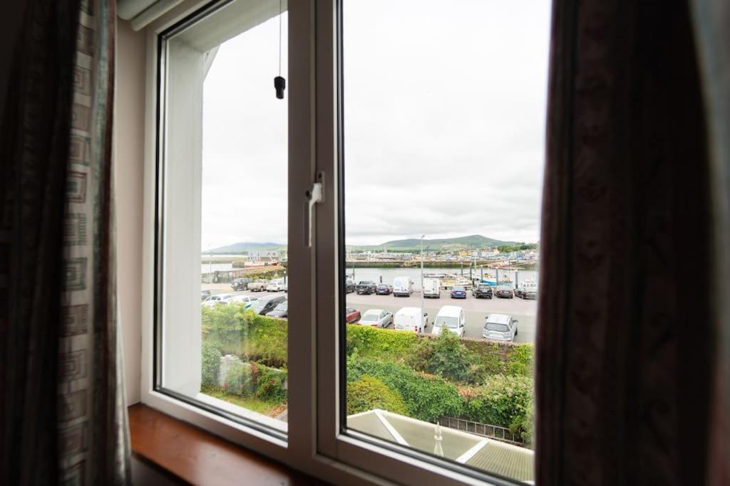 Dingle Harbour Hideaway view 2