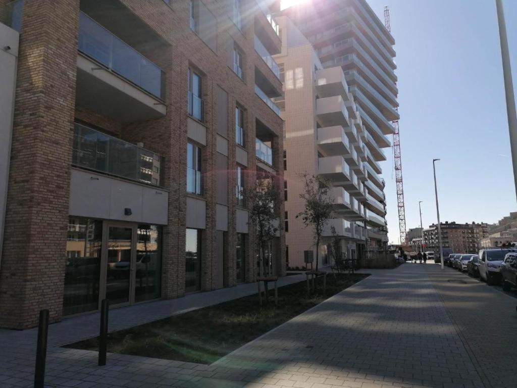 Bartine - modern and spacious flat near the sea, free parking space