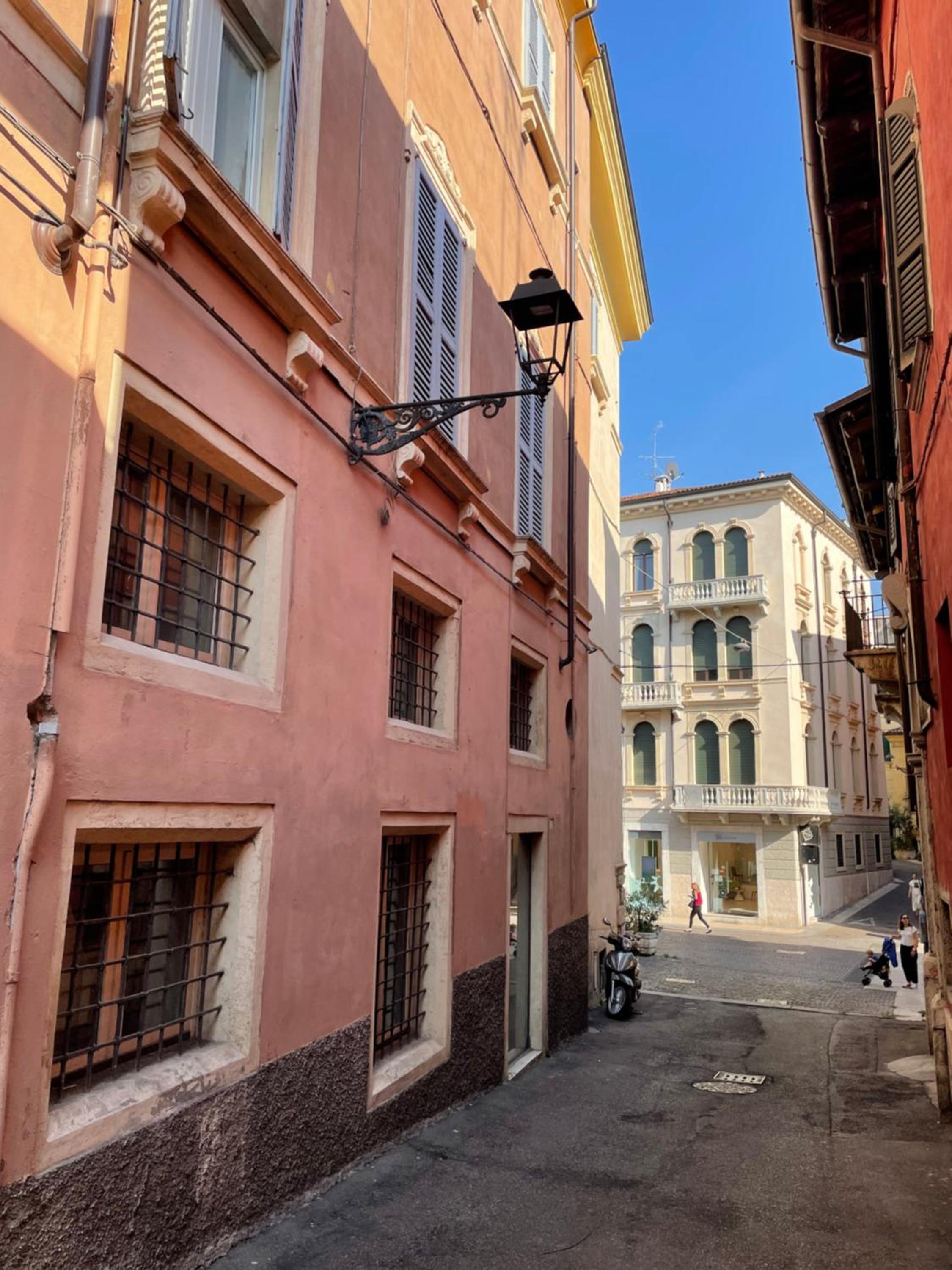 Sabrina Suites - Residenza Portoni Borsari view 4