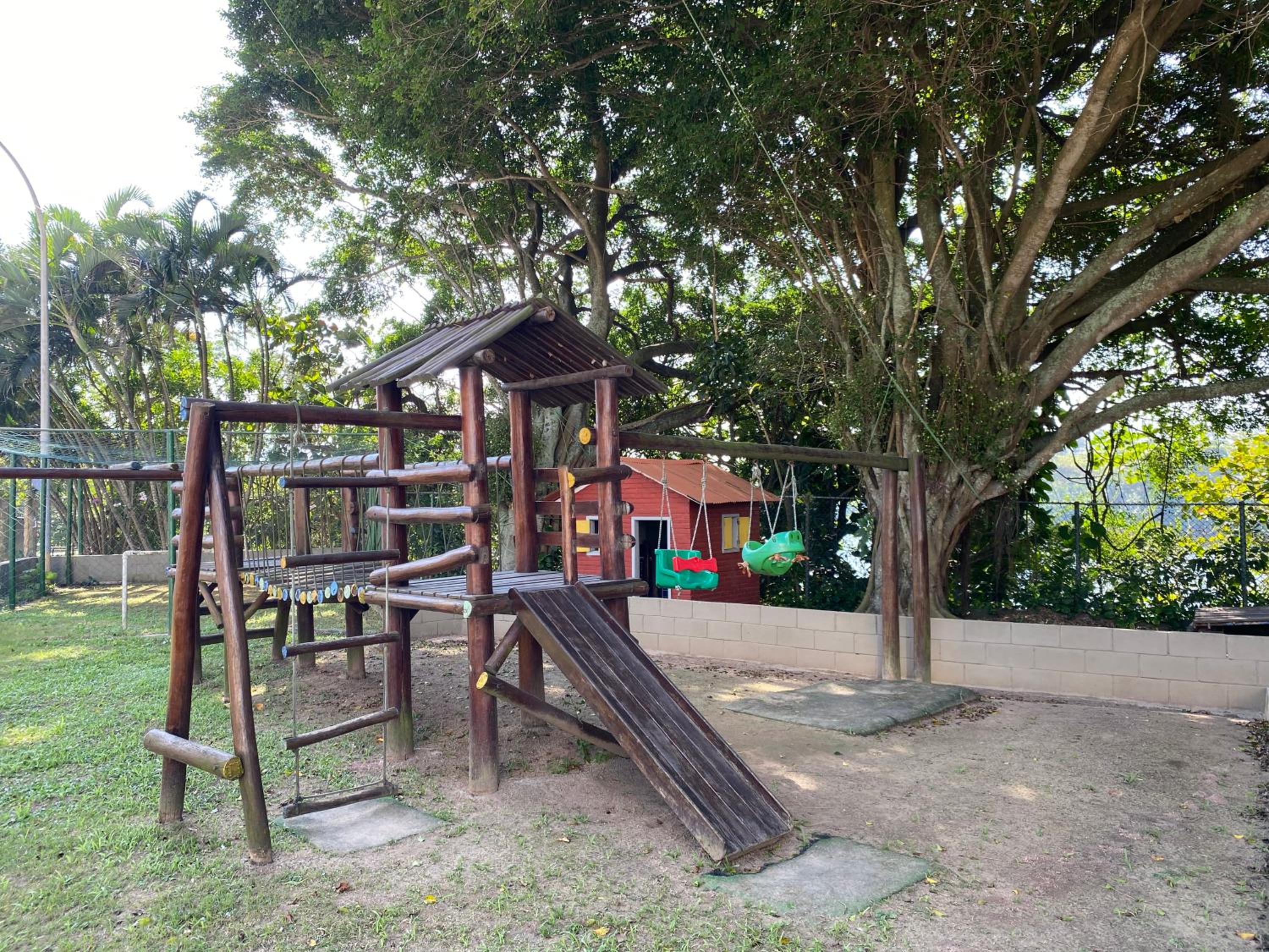 Apartamento Luxo Requinte 30 mts da Praia da Barra Posto 8