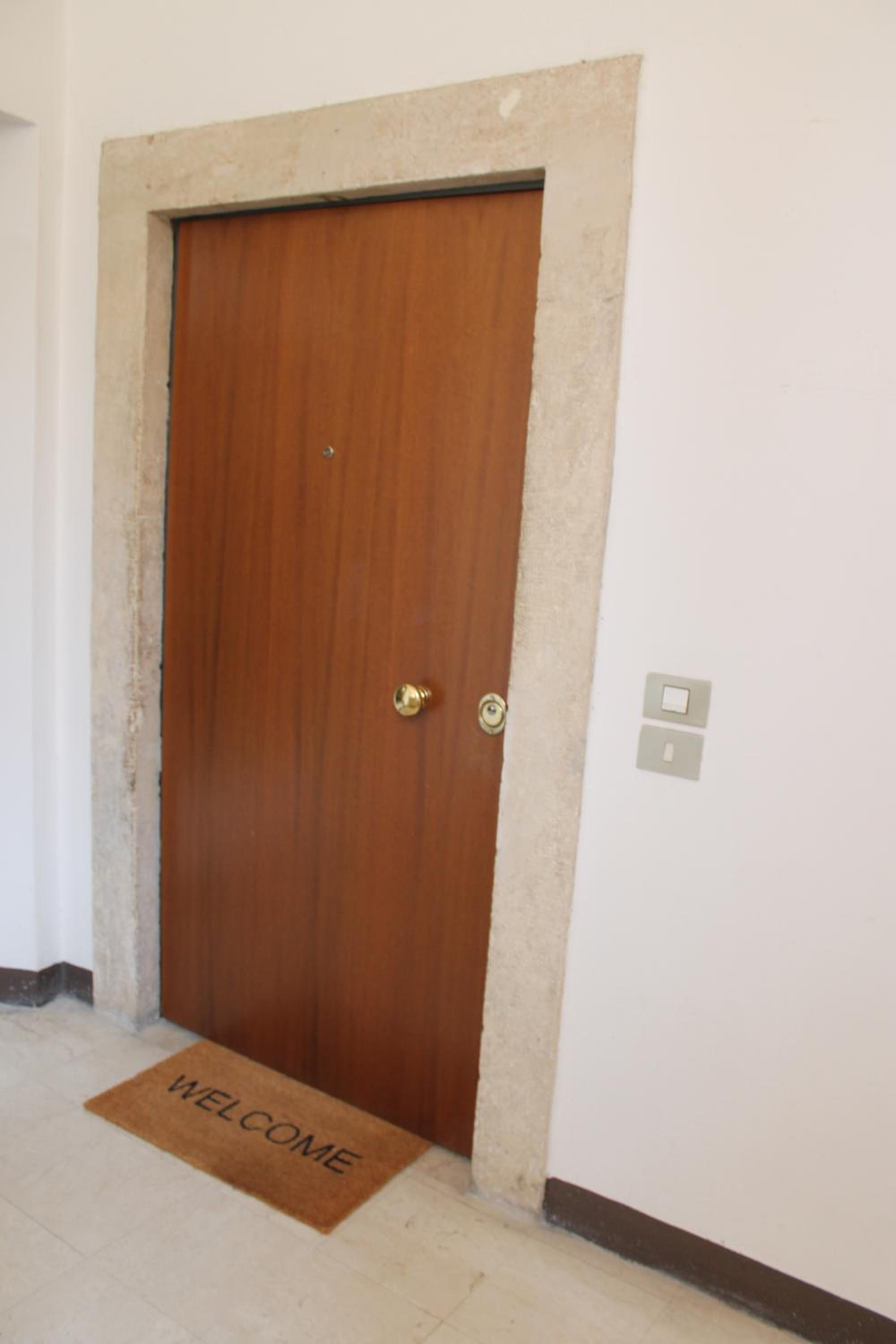 Sabrina Suites - Residenza Portoni Borsari view 3