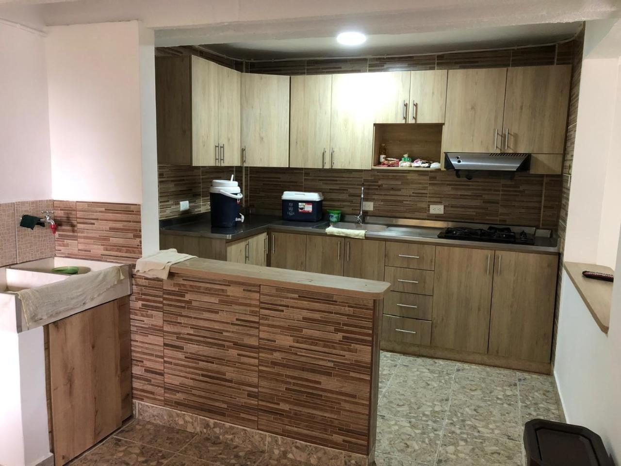 Habitación en Casa Semi-campestre cerca a Universidad San Buenaventura