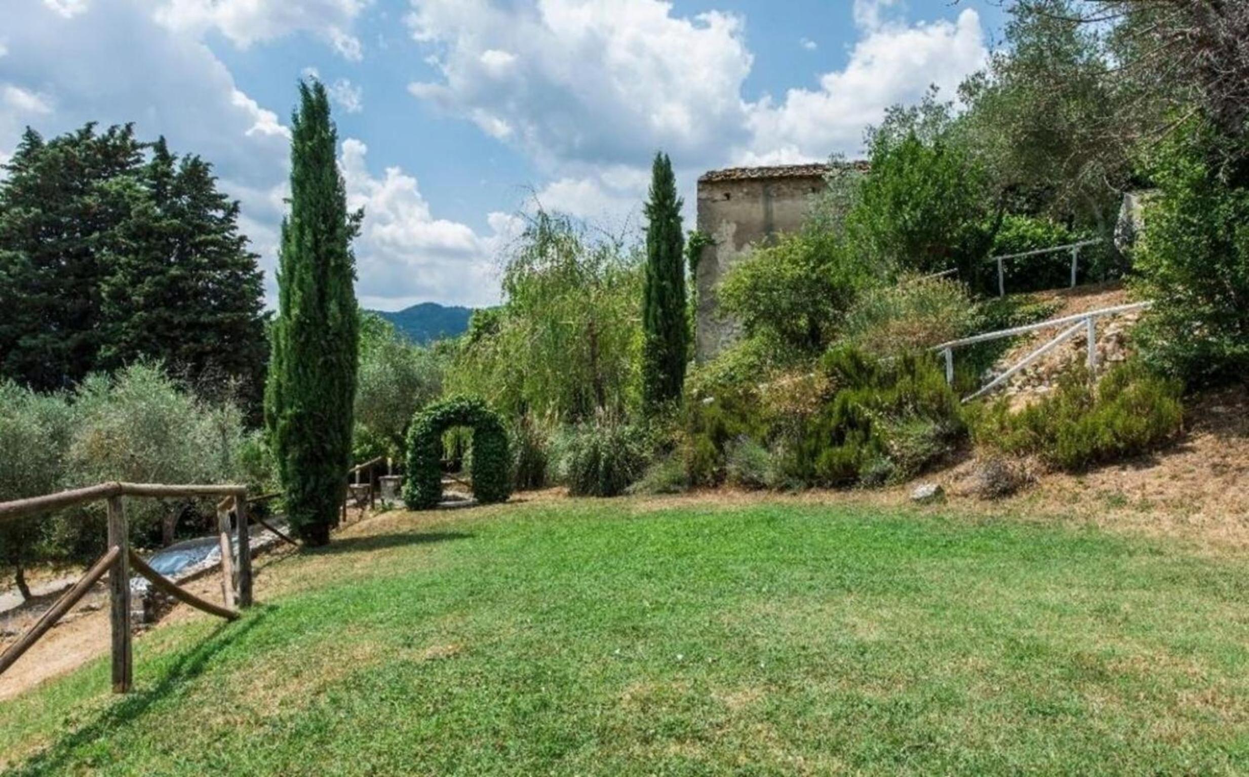 Villa Dallara view 2
