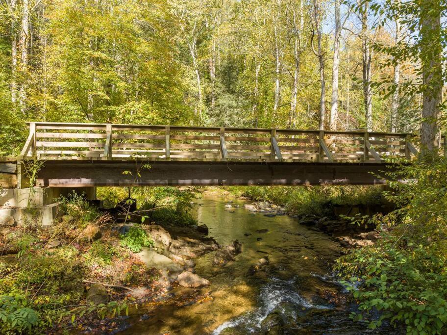 RetreatAtCreekside