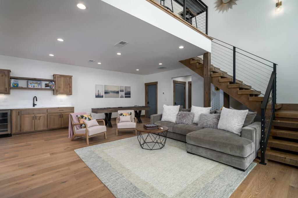 RetreatAtCreekside