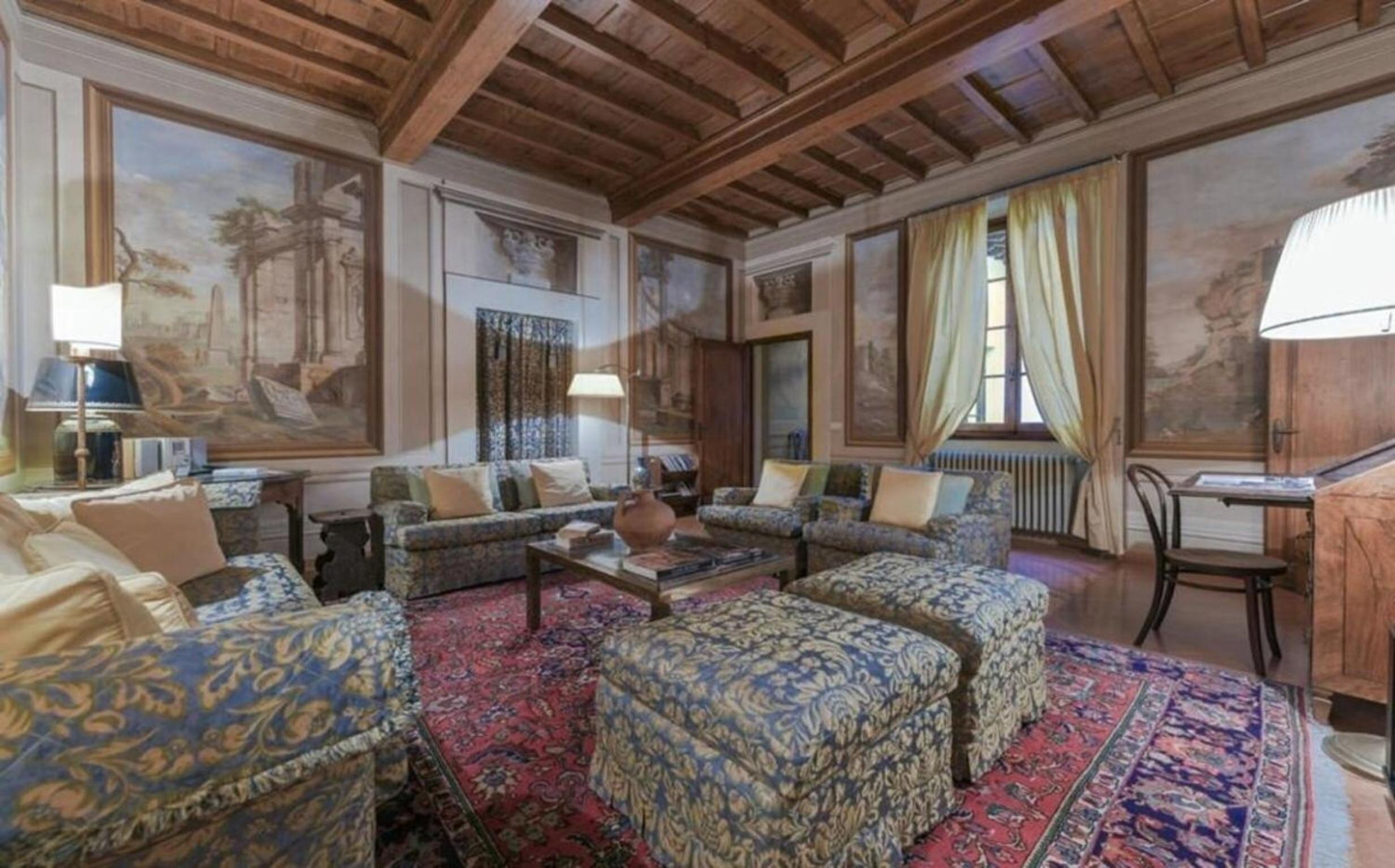 Palazzo Delle Croci