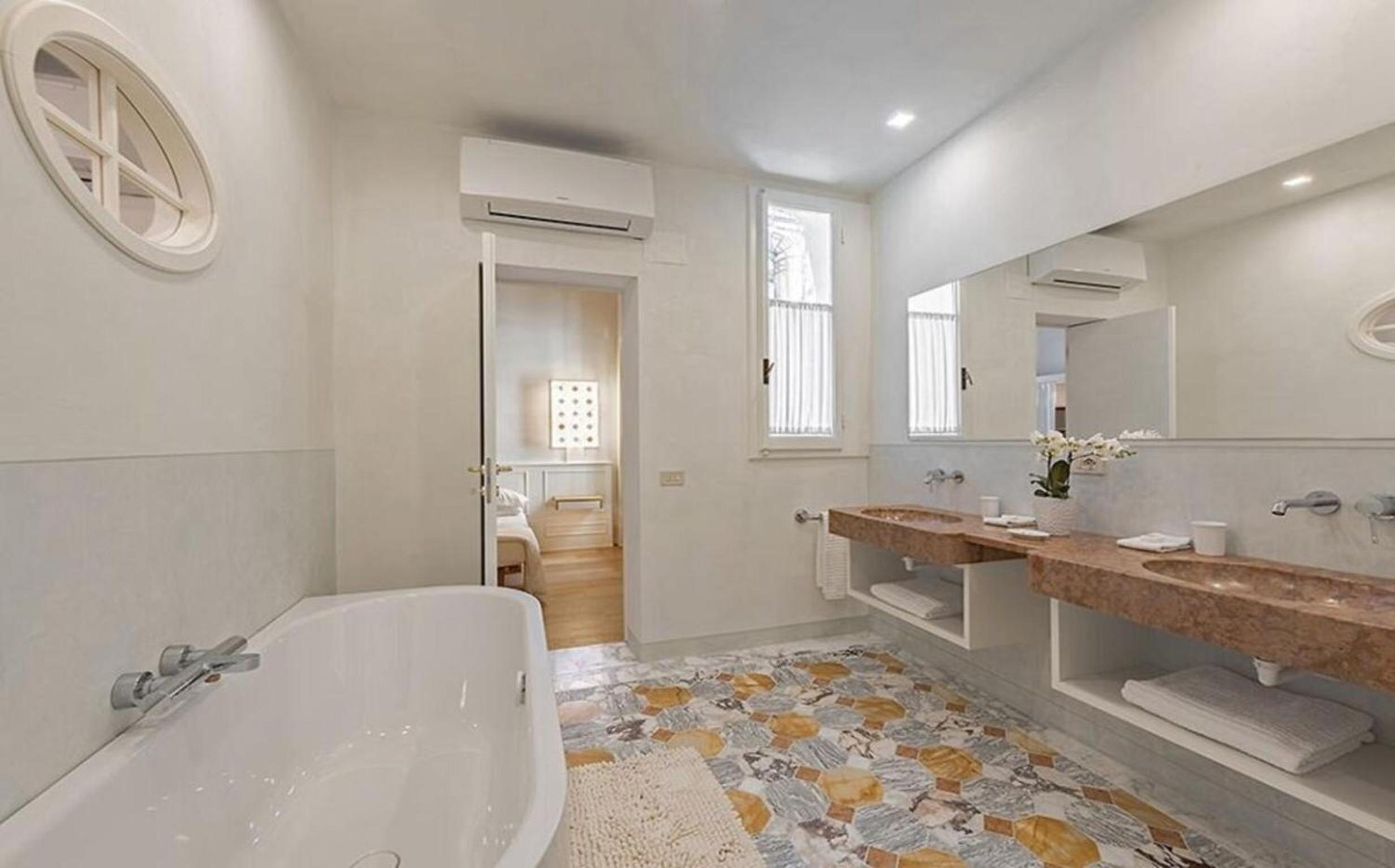 Palazzo Delle Croci