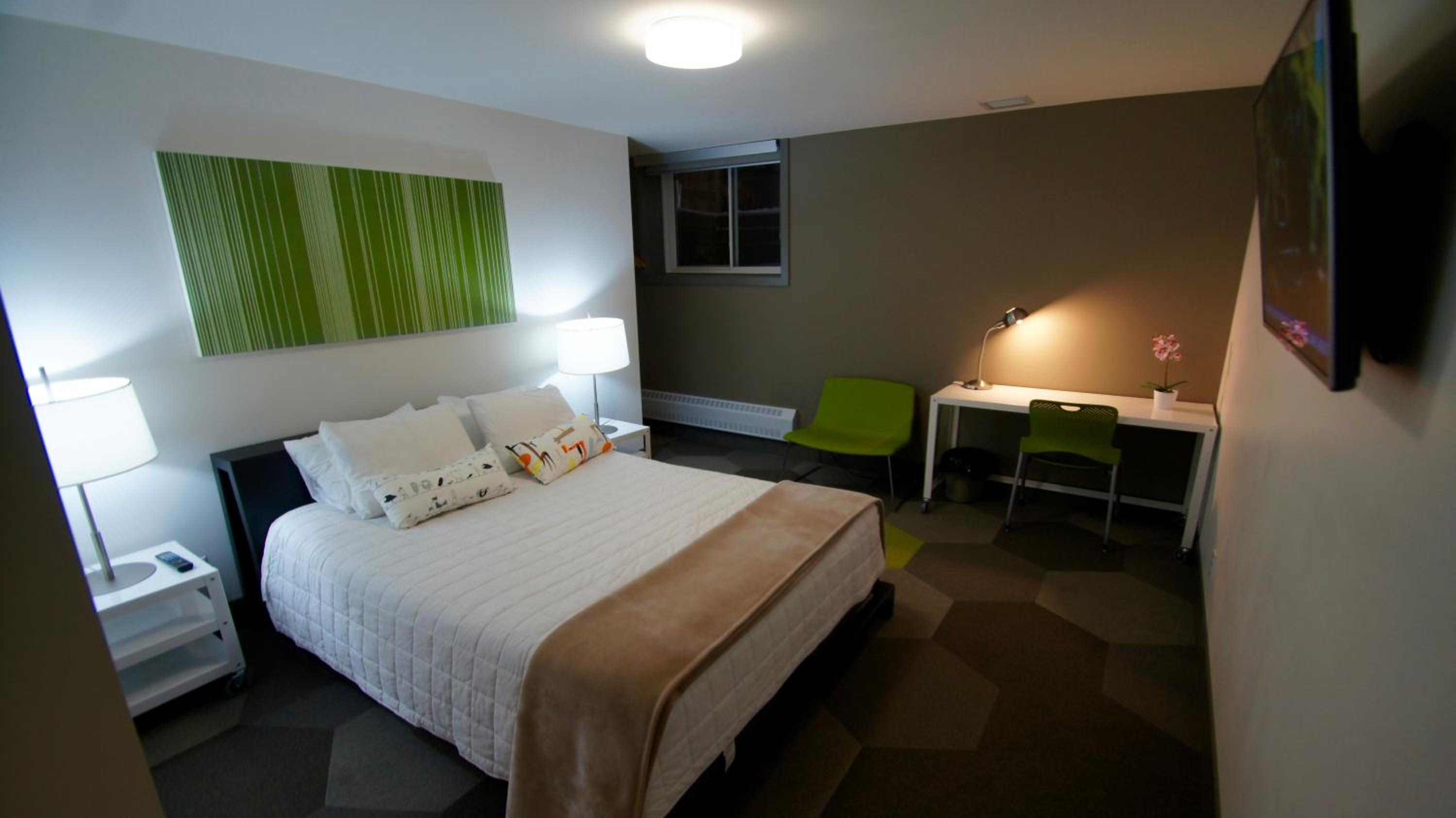 HI Calgary City Centre - Hostel