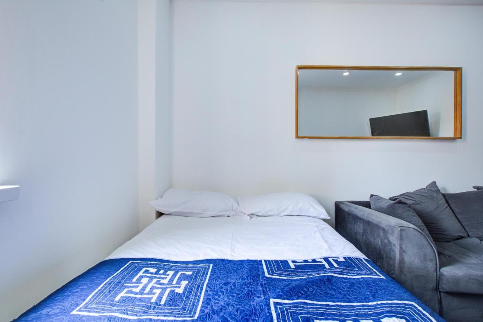 Marble Arch Service Apartment