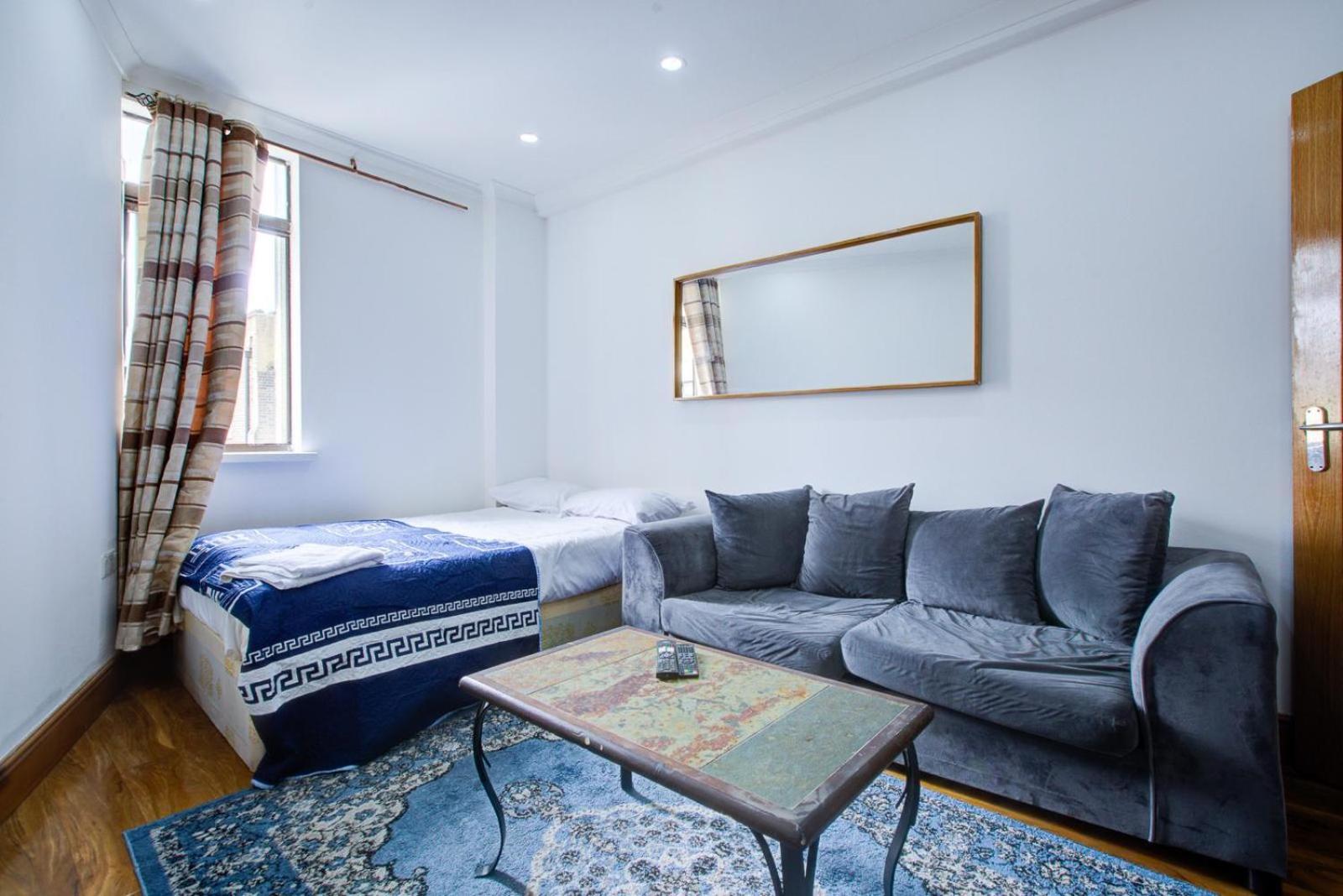 Marble Arch Service Apartment
