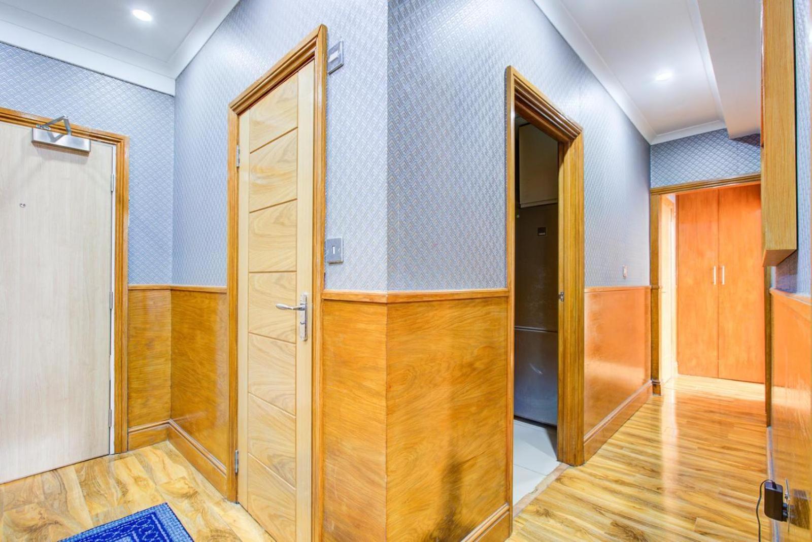 Marble Arch Service Apartment