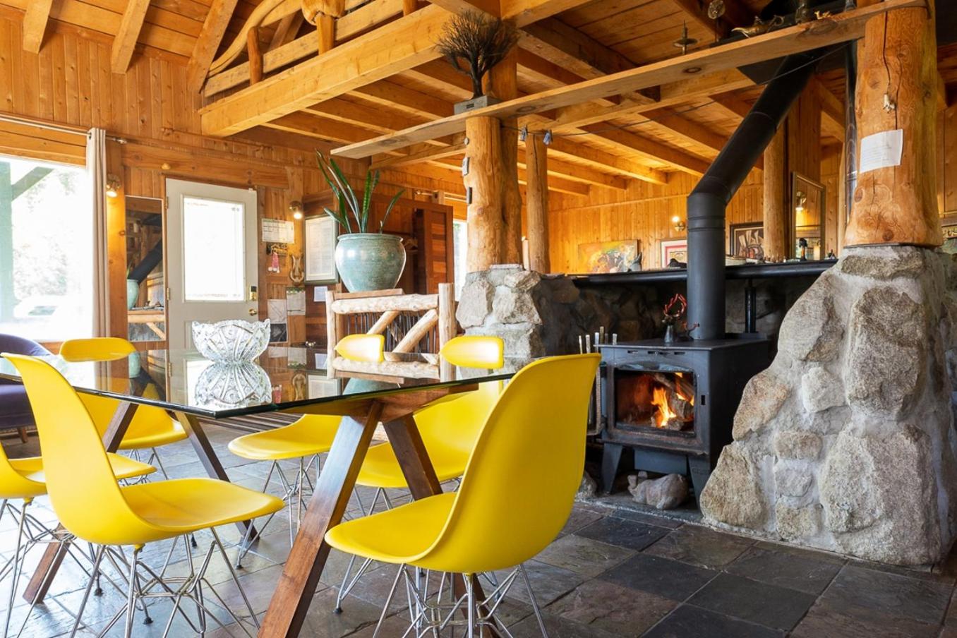 Ô Refuge Classic Chalet, Hot tub & Scenic view