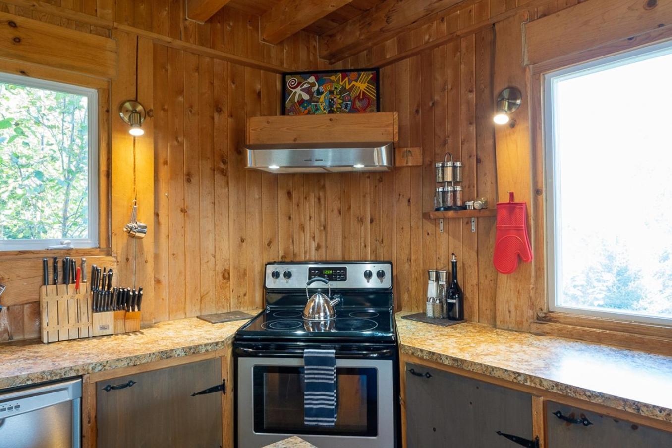 Ô Refuge Classic Chalet, Hot tub & Scenic view