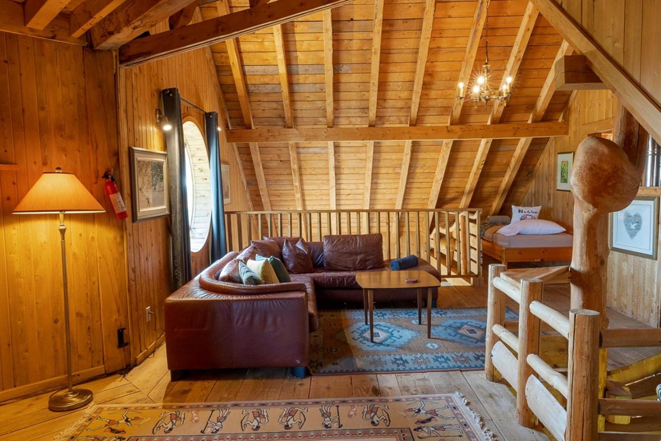 Ô Refuge Classic Chalet, Hot tub & Scenic view