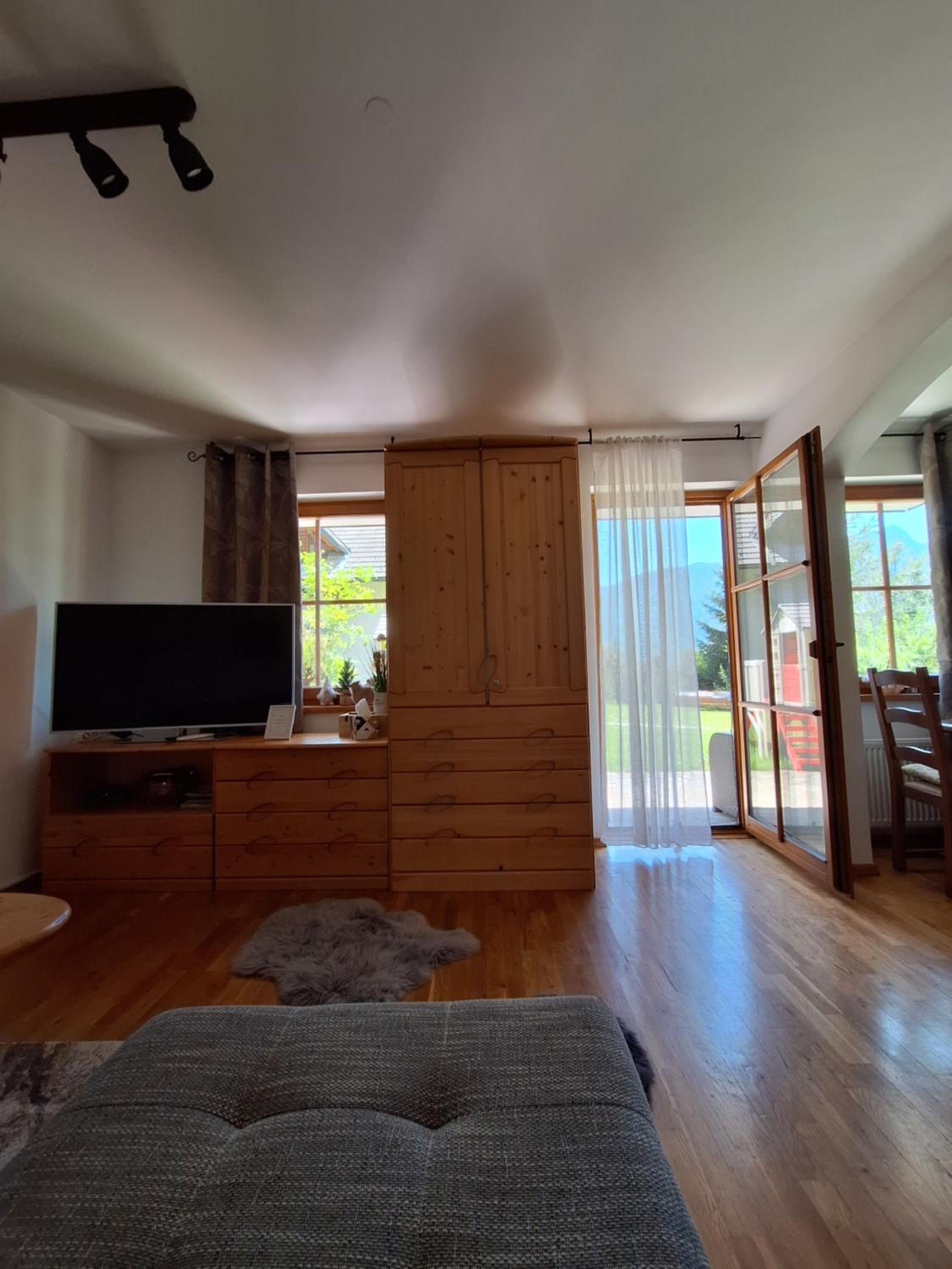 Sunrise Apartment