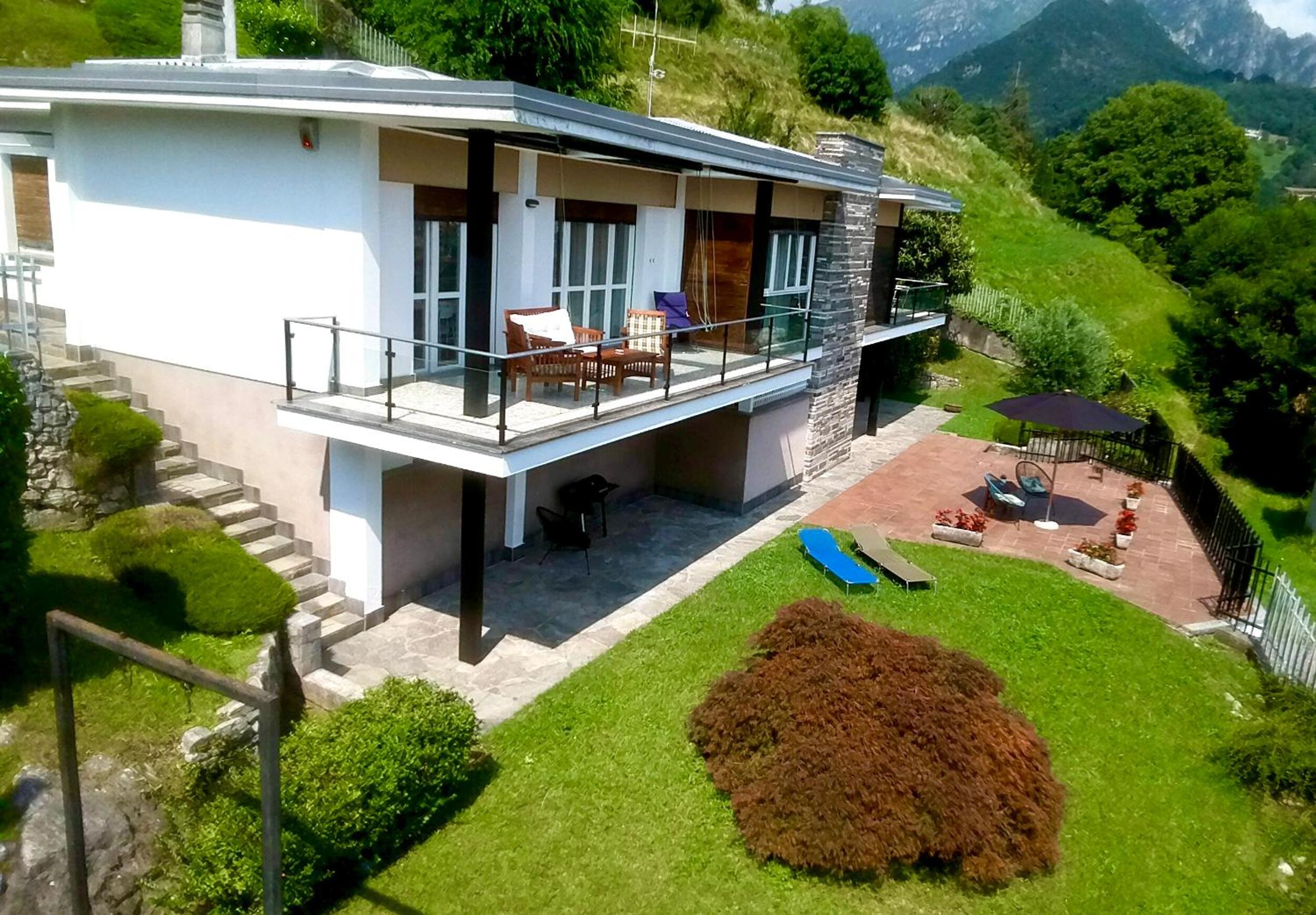 LECCO - Villa Isabella