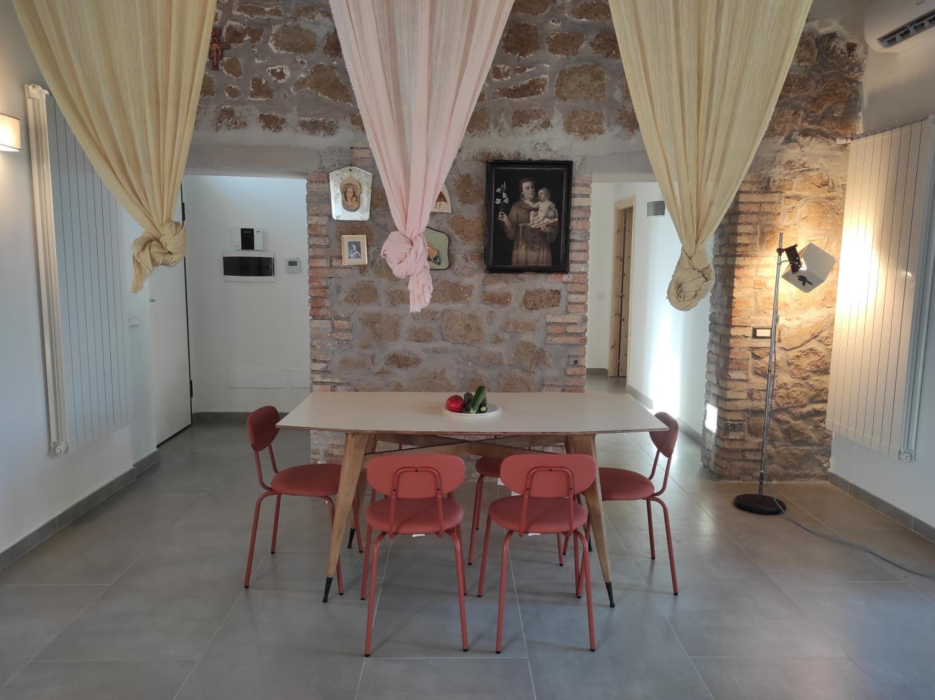 Roman Holiday Farm view 5