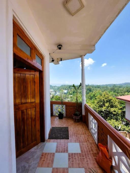 Ferienwohnung mit 2 Schlafzimmern und Traumblick view 2