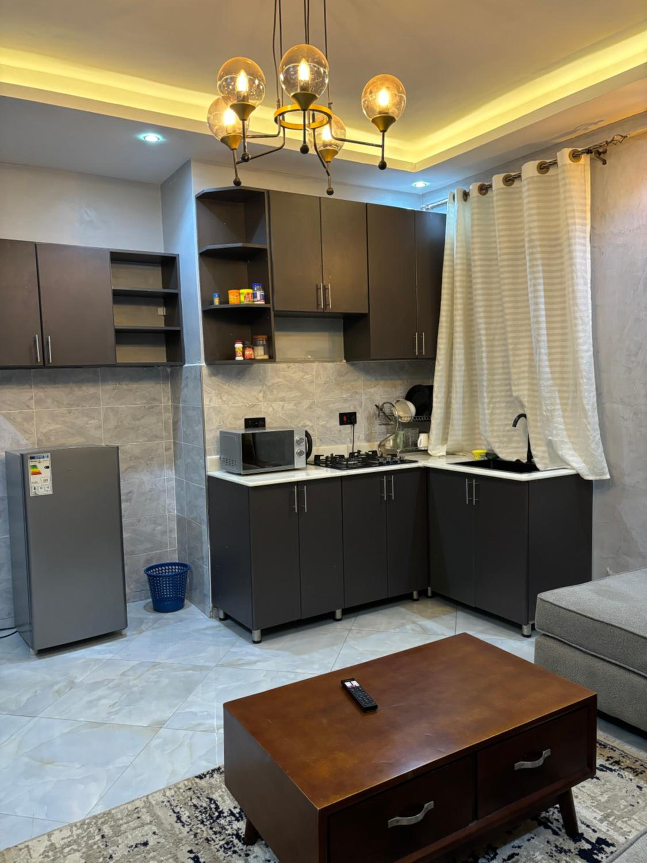 Neat Apartments Wi-Fi & Netflix