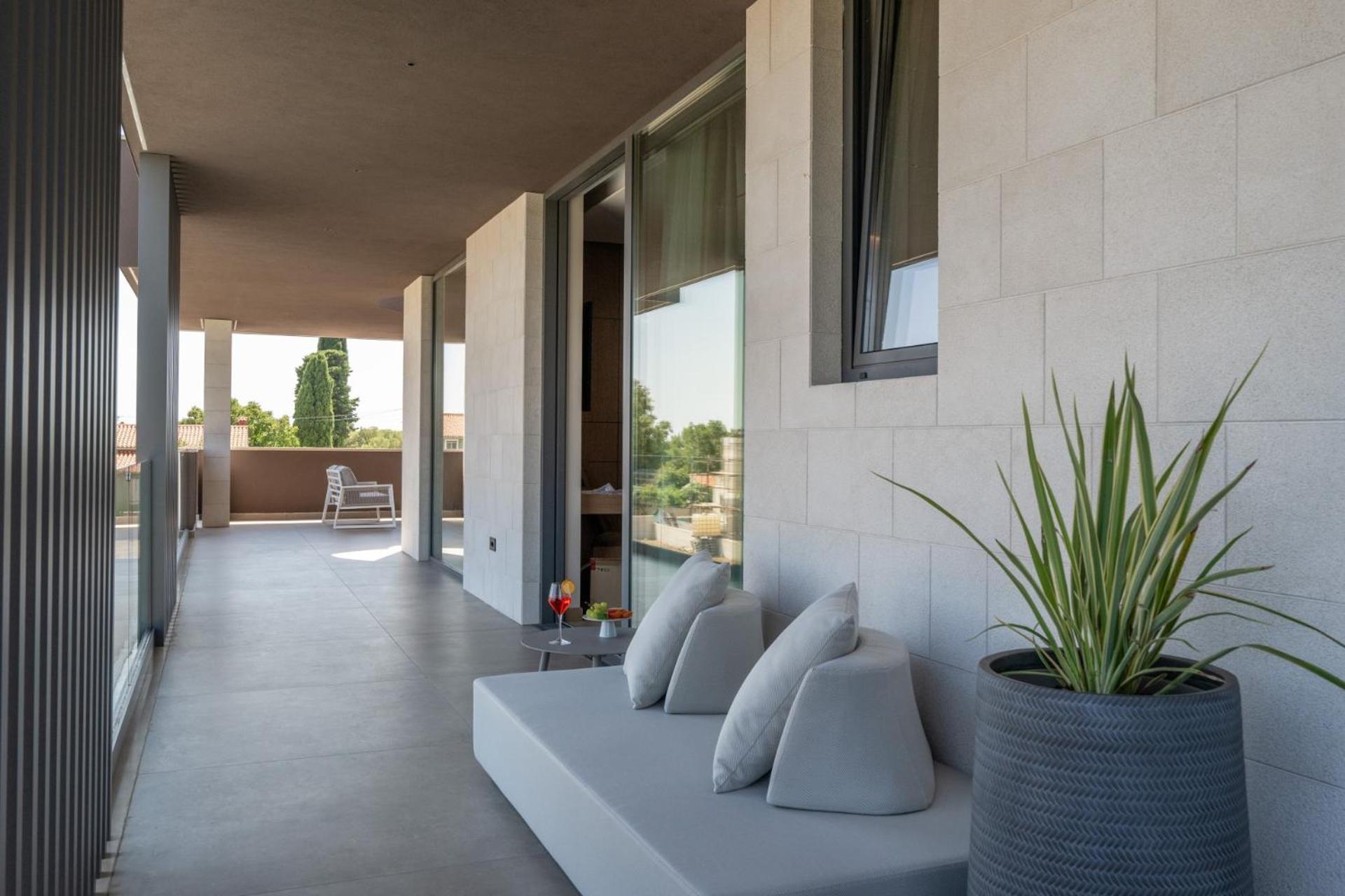 Luxury Villa Teulu with Sea View by Istrabook