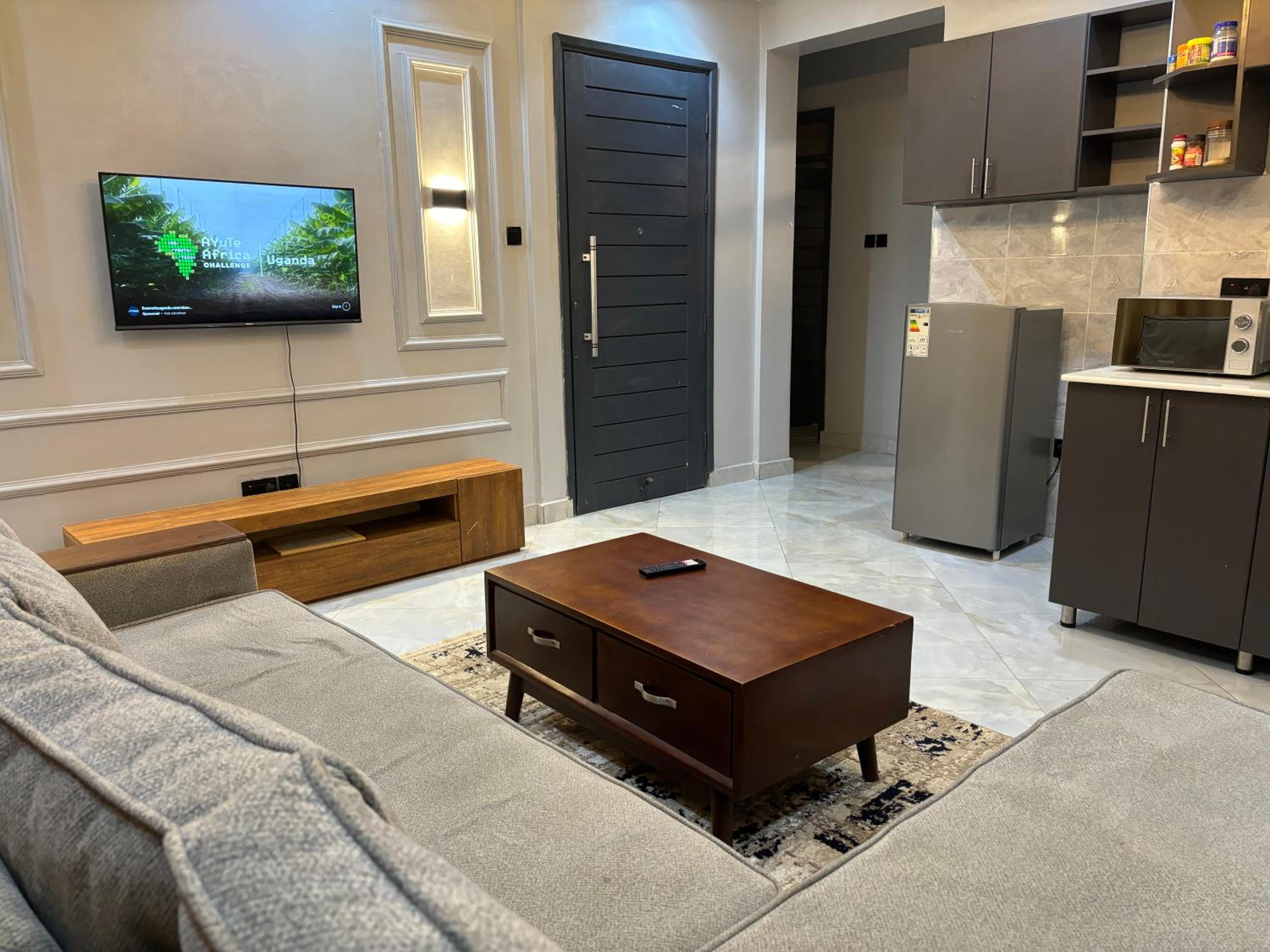 Neat Apartments Wi-Fi & Netflix