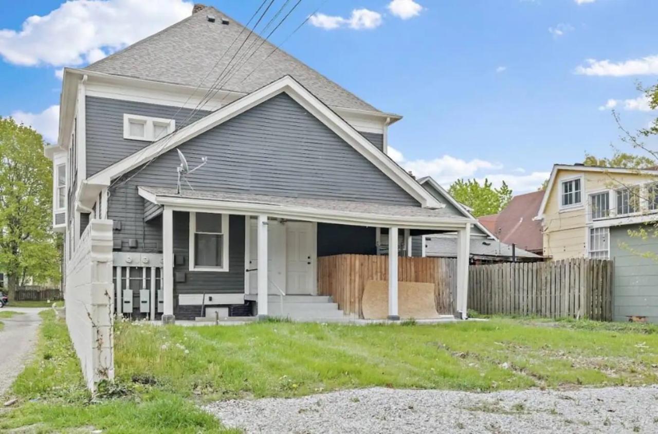 Historic Charming 2Story 10BR House - Sleep 20