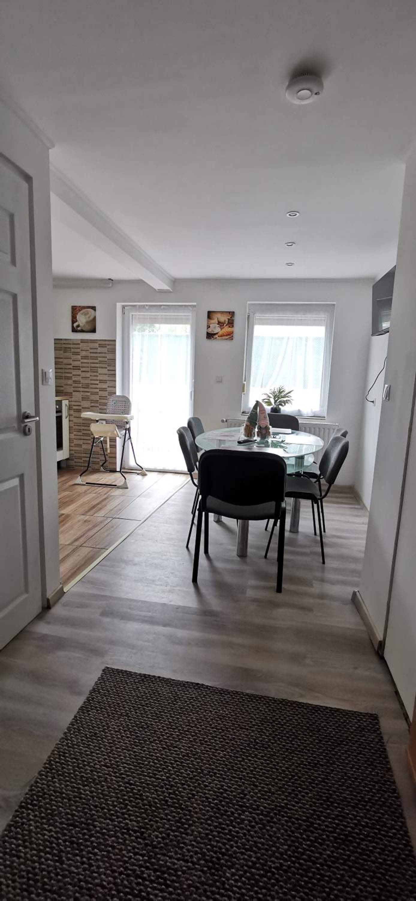 Rigófészek Apartmanház