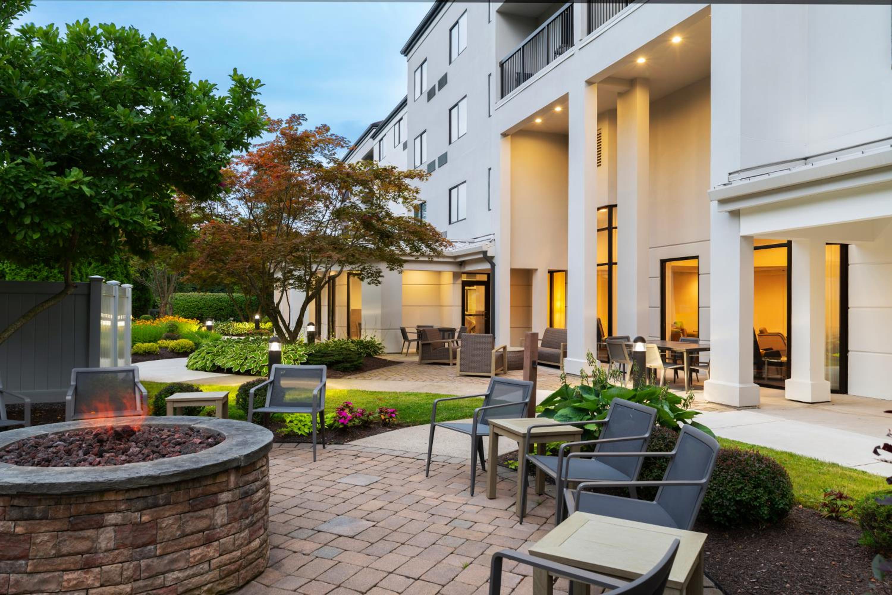 Danbury Vacations - Courtyard by Marriott Danbury - Property Image 2