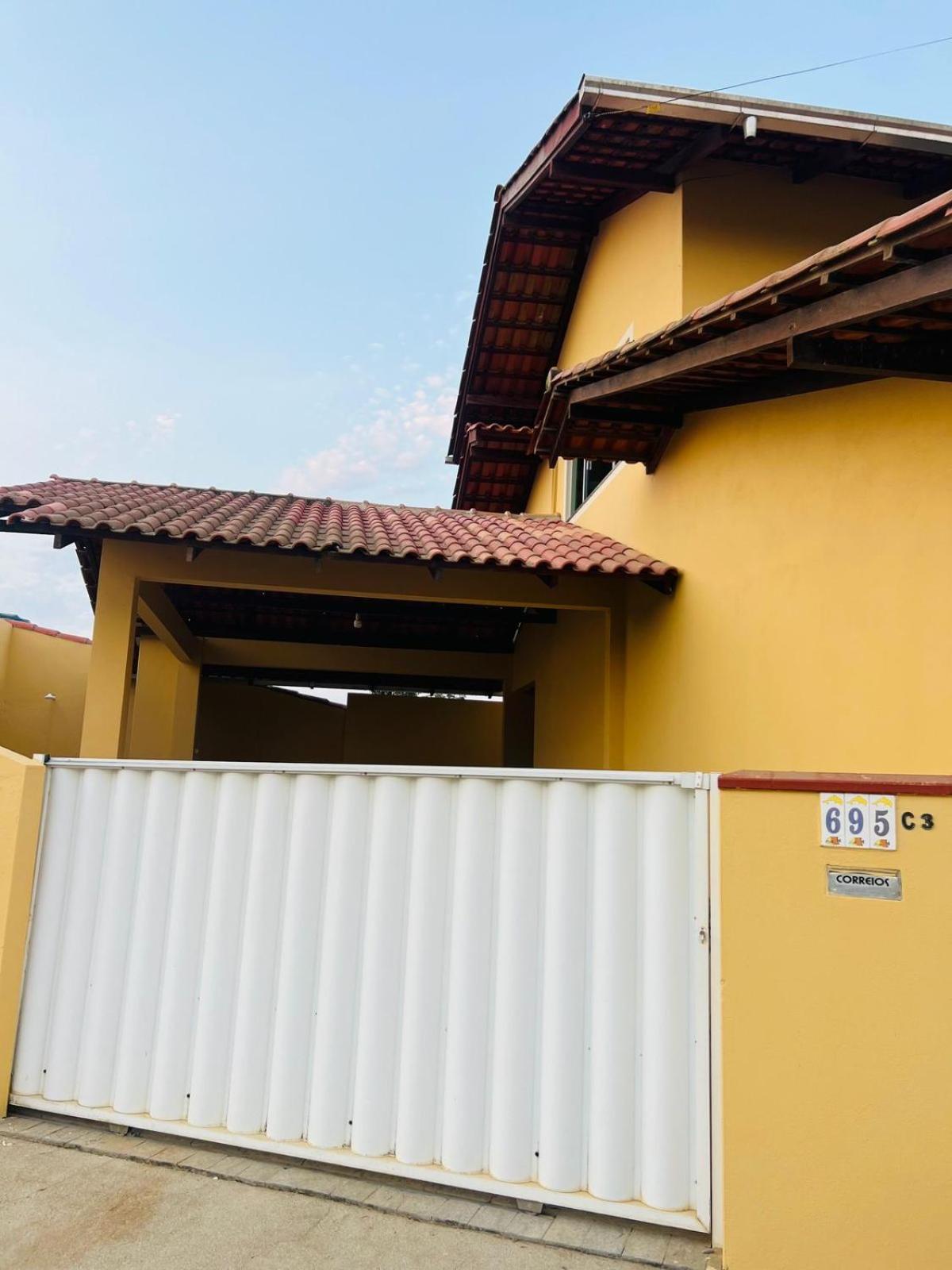 Casa Amarela
