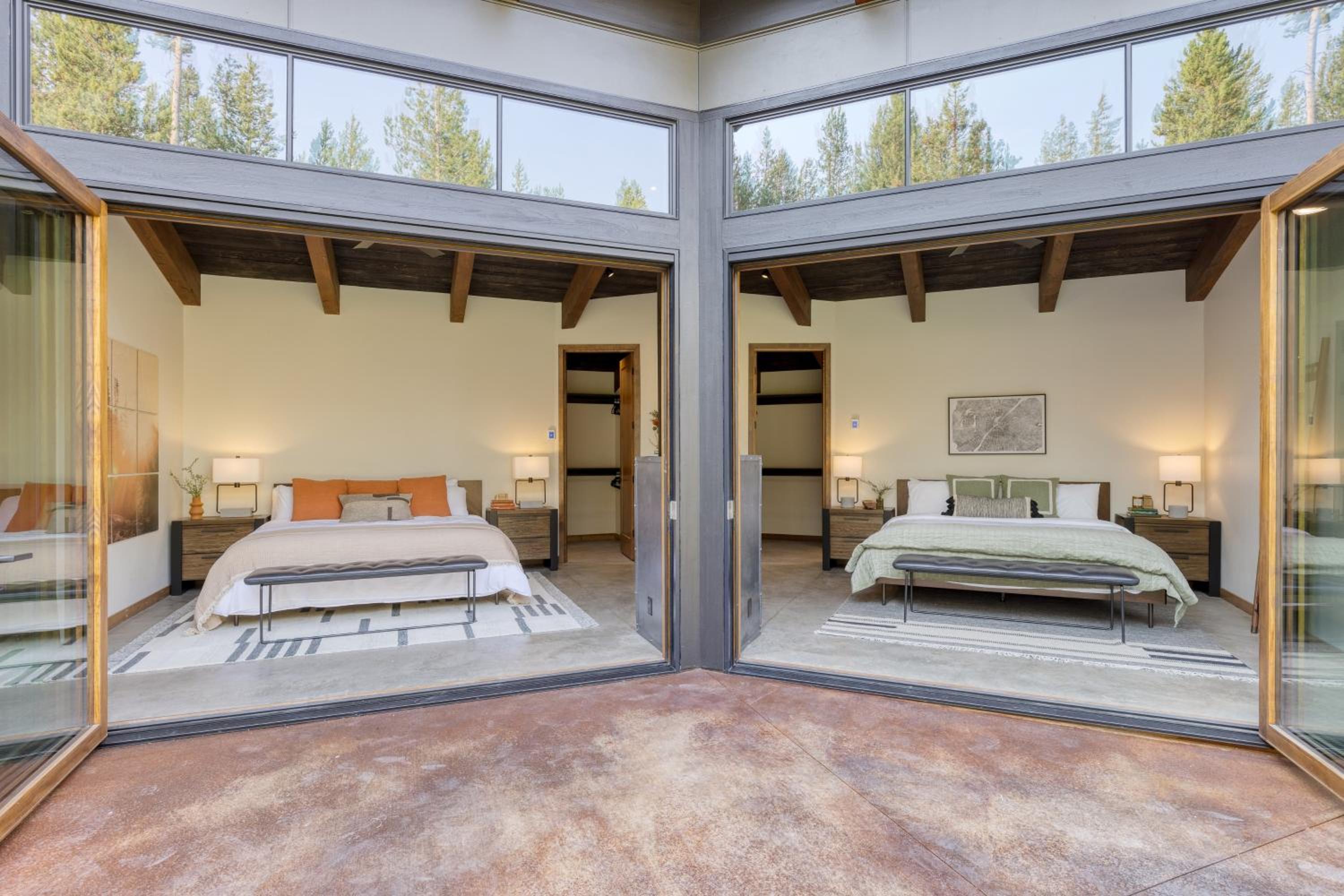 Newly Built • Sauna • Hot Tub • Cold Punge Lazy River Glamp-House by AvantStay