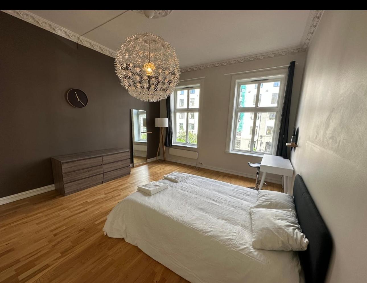 Classy Central Apartment Frogner