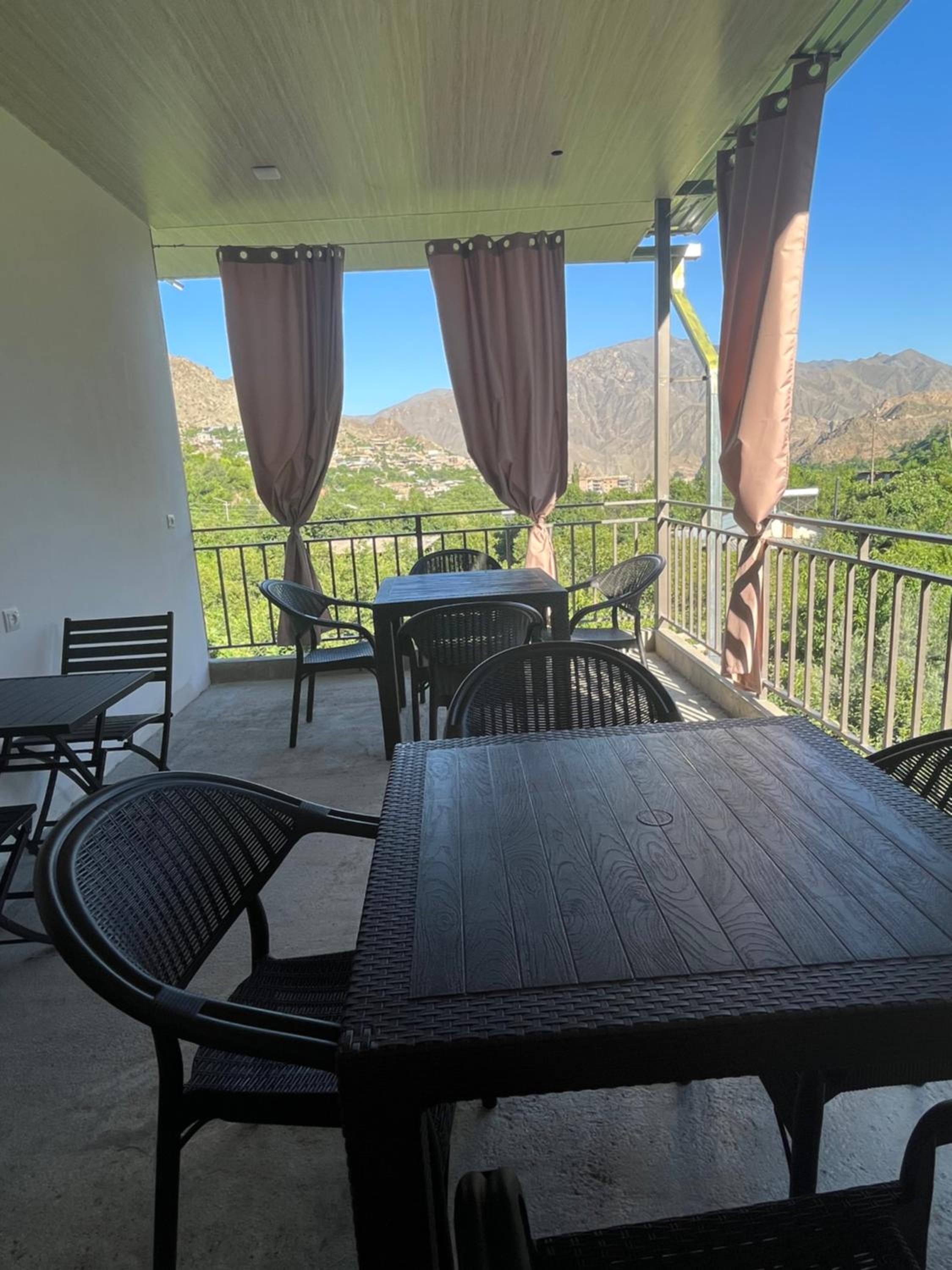 NAREMA FAMILY HOTEL MEGHRI