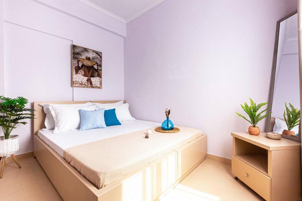 Himara City 25 - Central & Beach Access