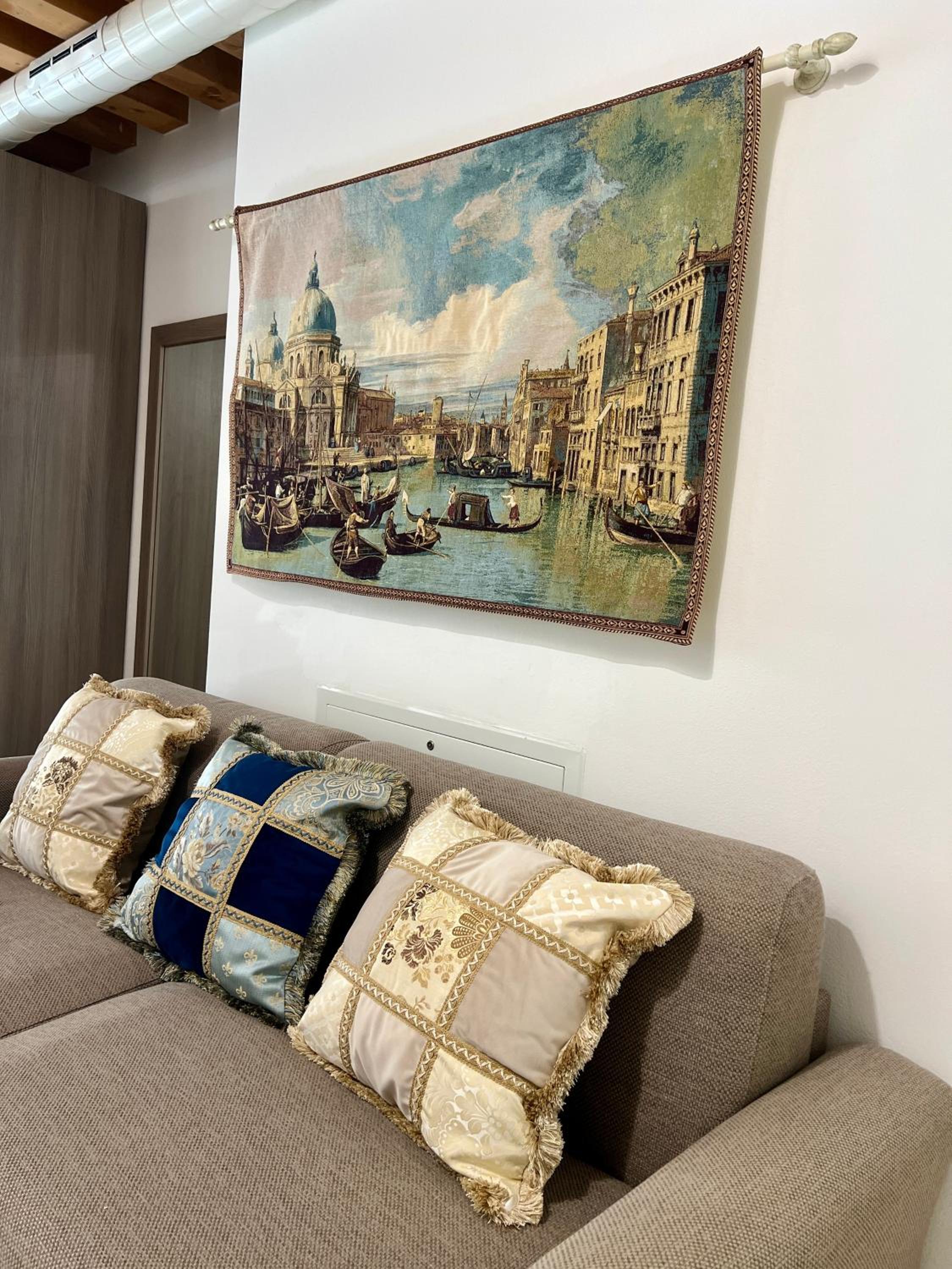 Venice Lucky House