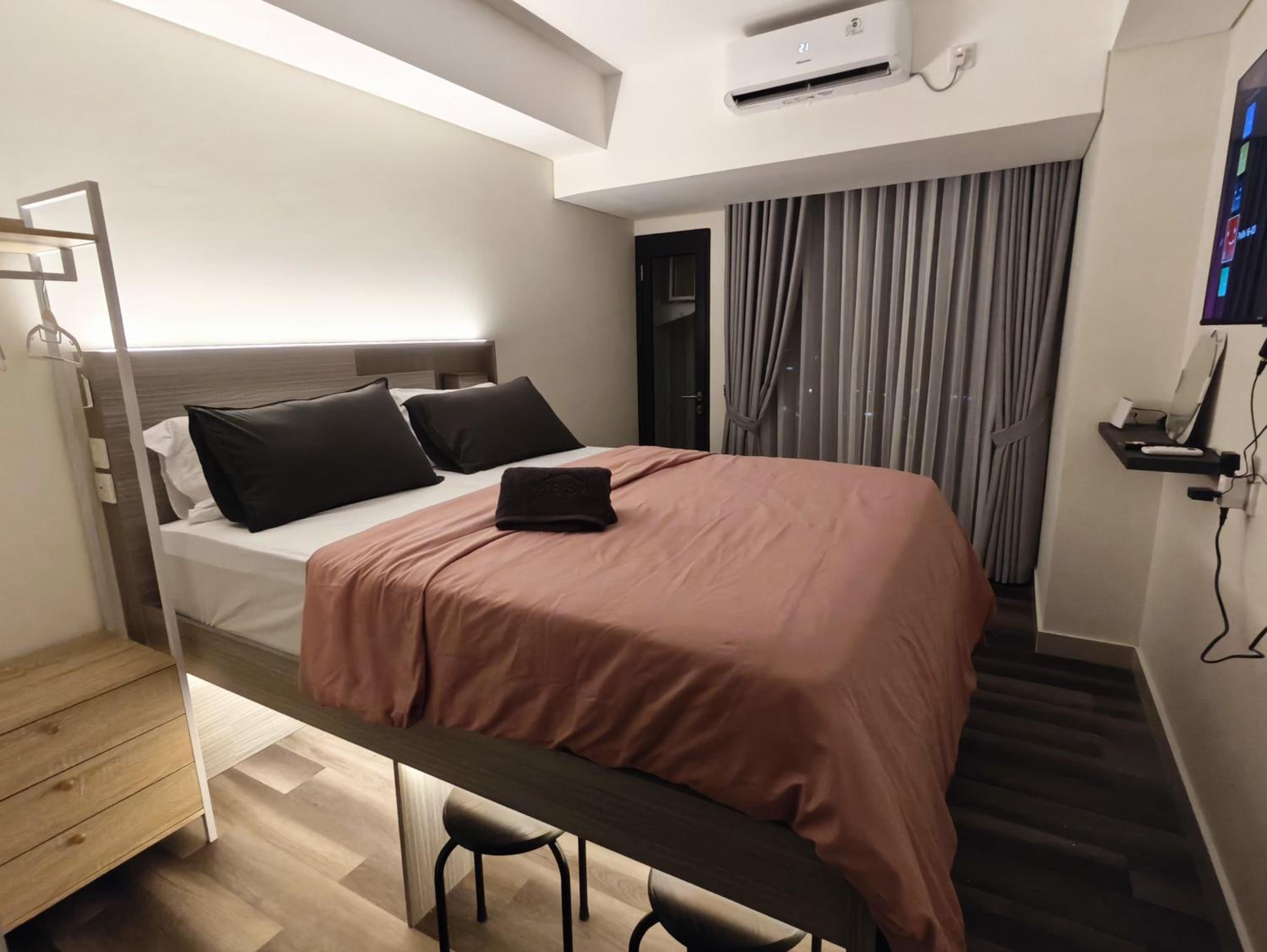 Pollux High Rise Apartments at Batam Center with Netflix by MESA
