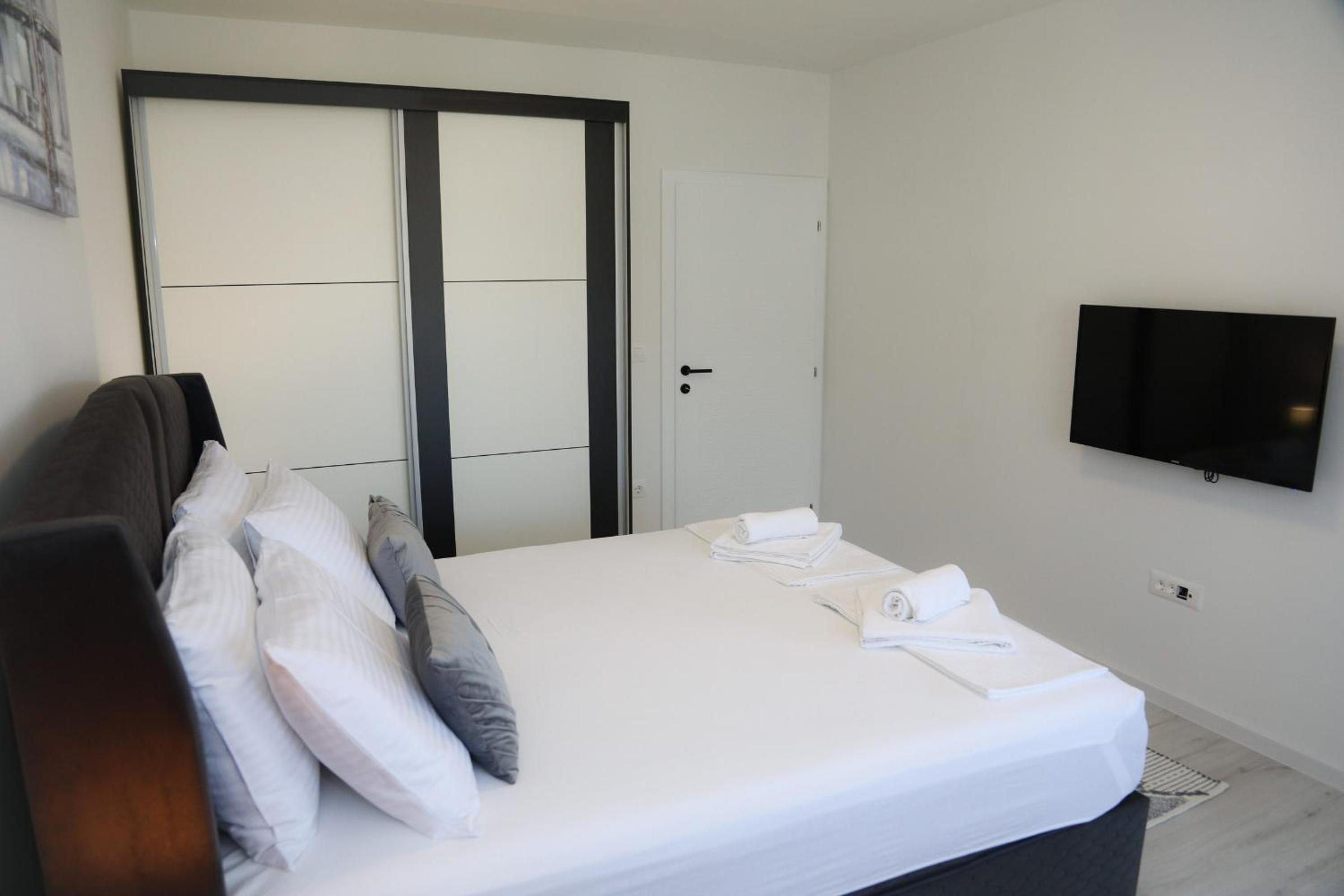 Apartman Keman