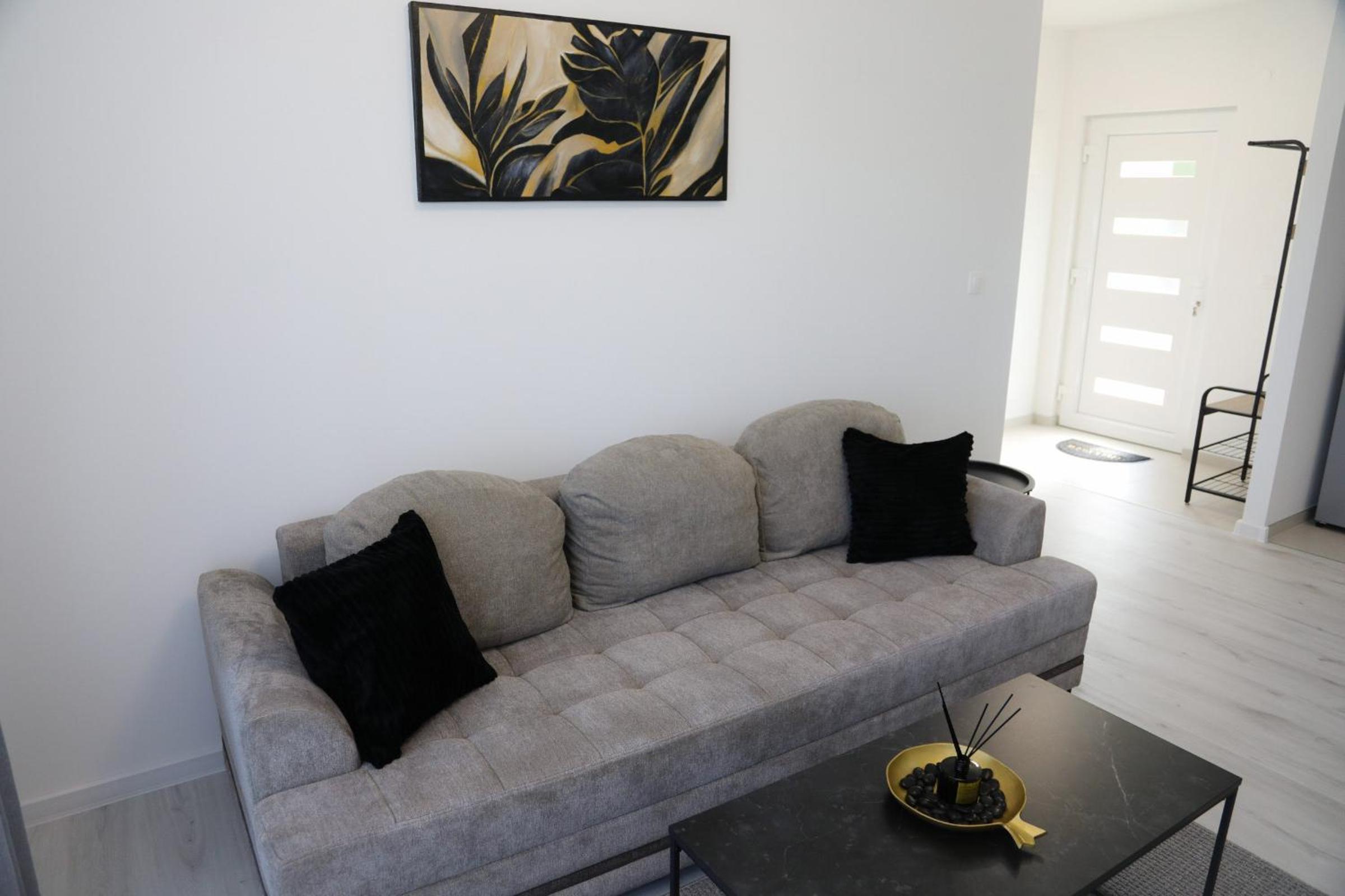Apartman Keman
