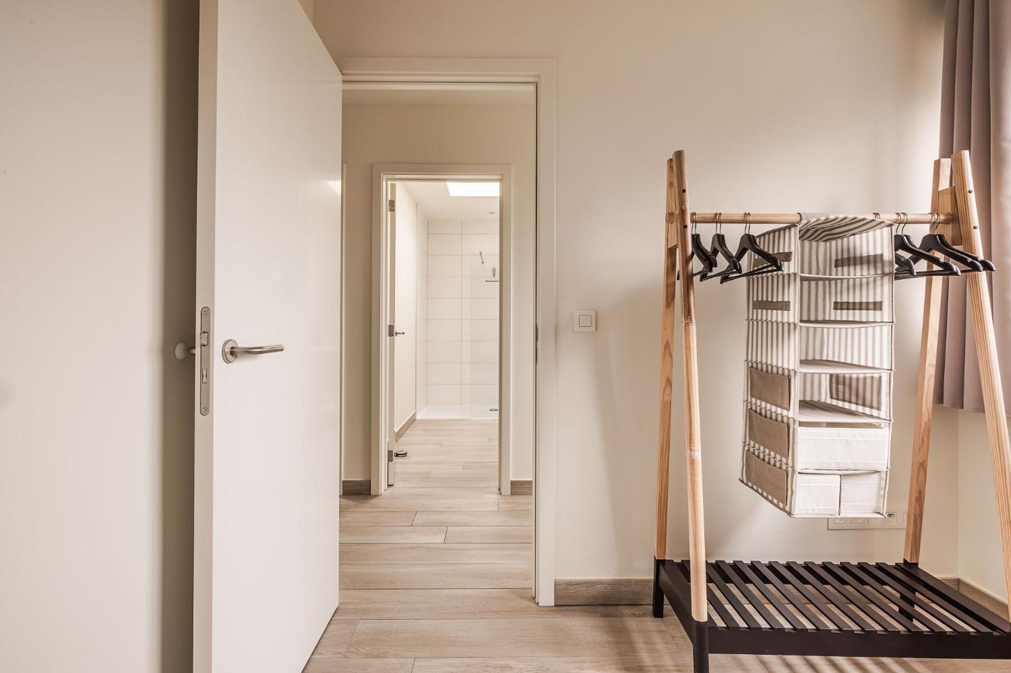 Red Rabbit Tourist and Business Flats with indoor parking - 1 to 5 or 6p - region gnt antwp brux, photo 11