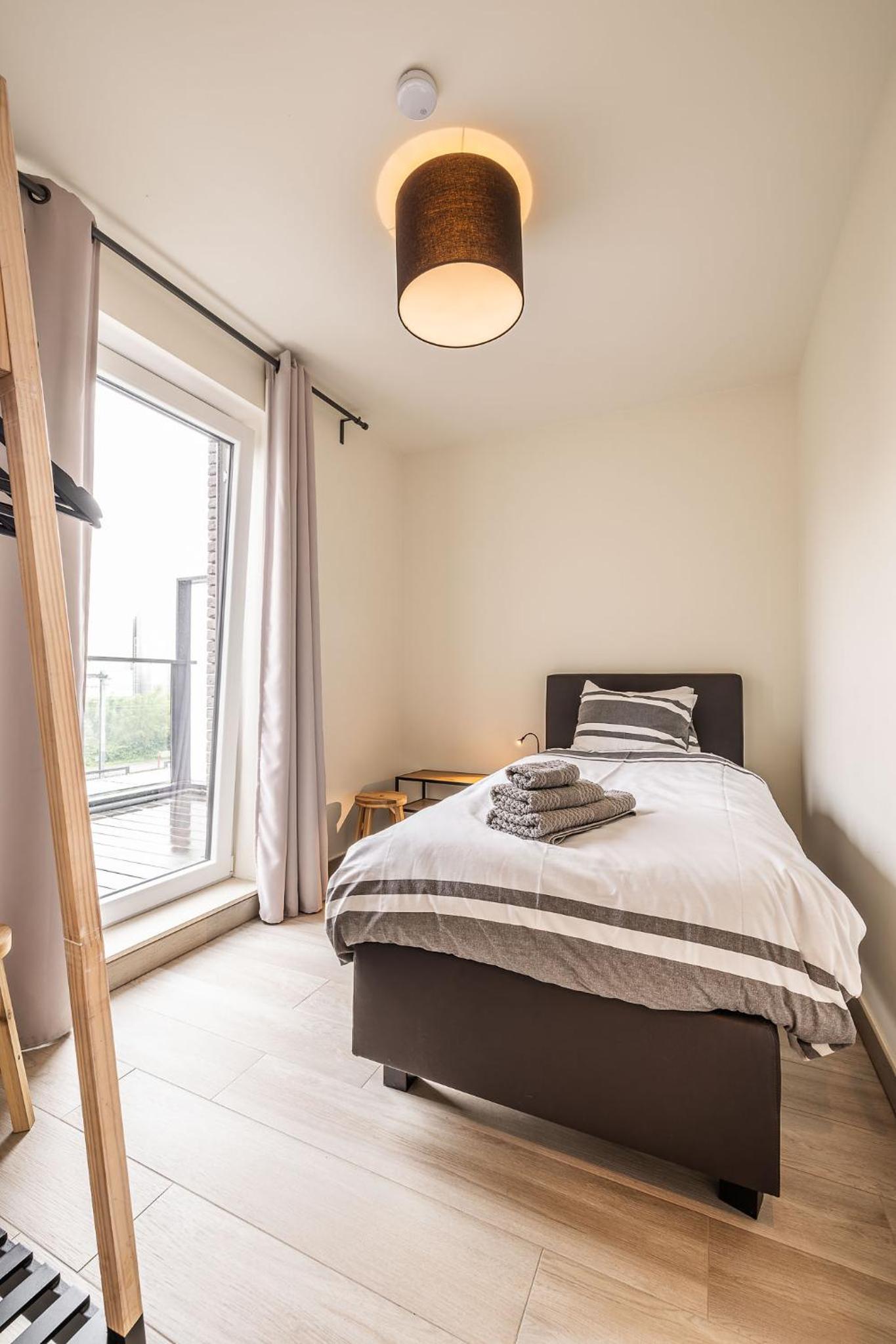 Red Rabbit Tourist and Business Flats with indoor parking - 1 to 5 or 6p - region gnt antwp brux, photo 53