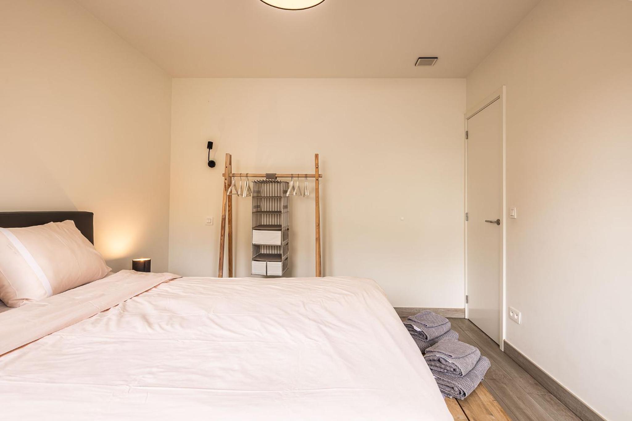 Red Rabbit Tourist and Business Flats with indoor parking - 1 to 5 or 6p - region gnt antwp brux, photo 10