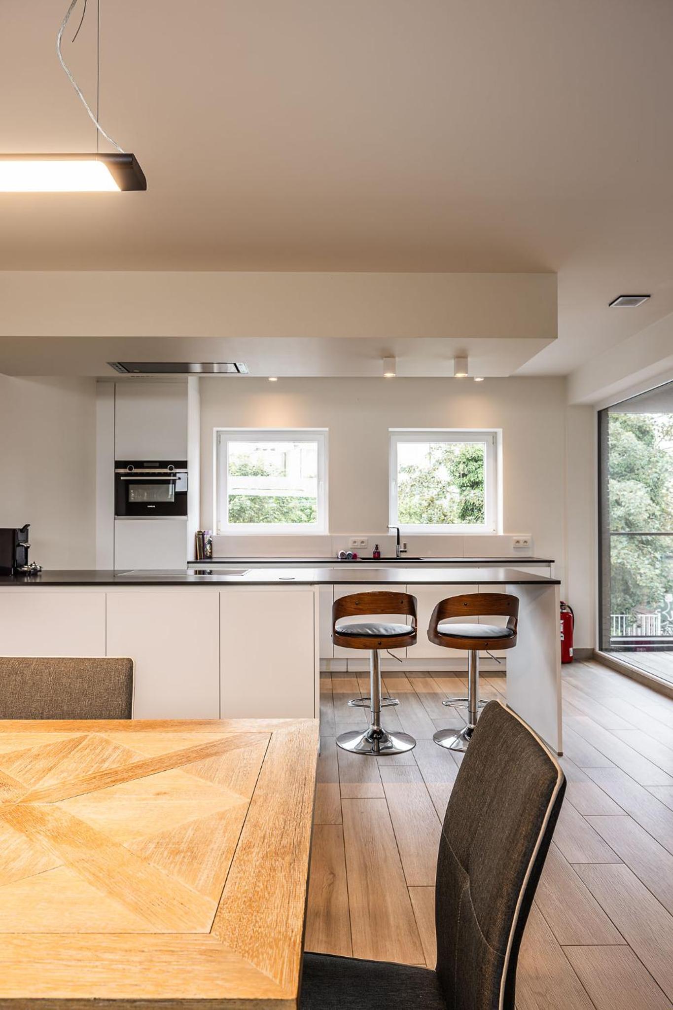 Red Rabbit Tourist and Business Flats with indoor parking - 1 to 5 or 6p - region gnt antwp brux, photo 14